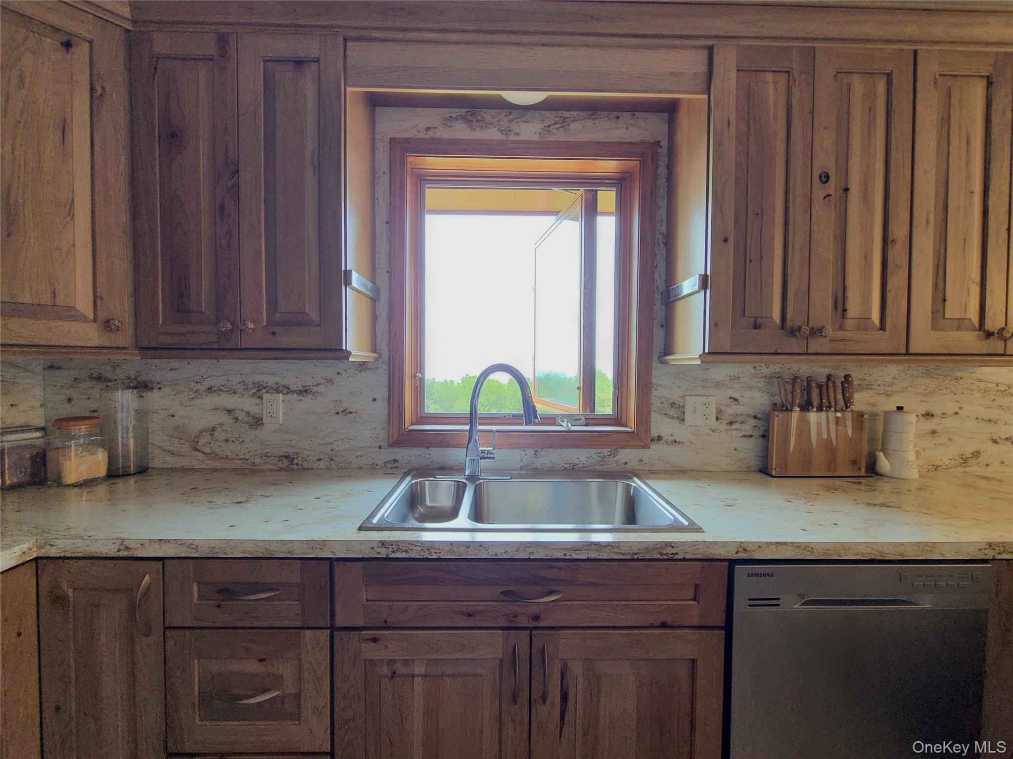 Single Family Skyline  Sullivan County, NY 12788, MLS-899112-7