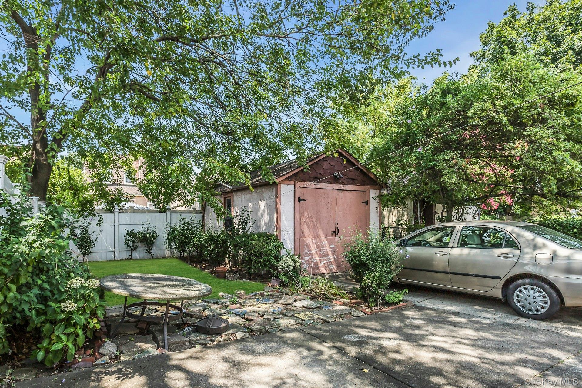 Single Family 233rd  Queens, NY 11422, MLS-899161-7