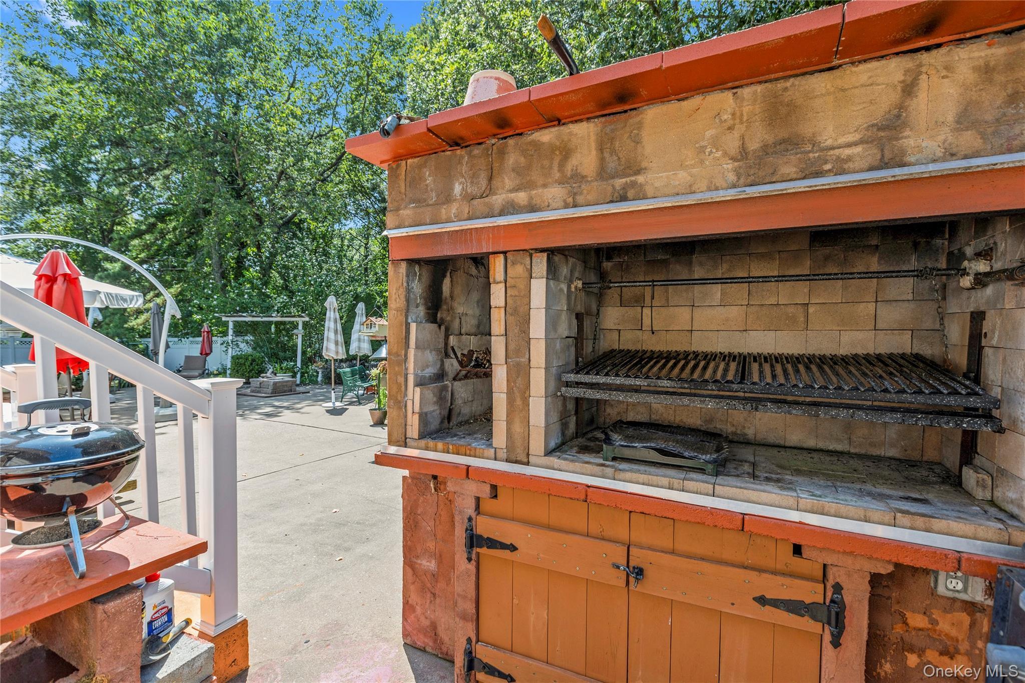 Single Family Forest Suffolk County, NY 11720, MLS-899167-14