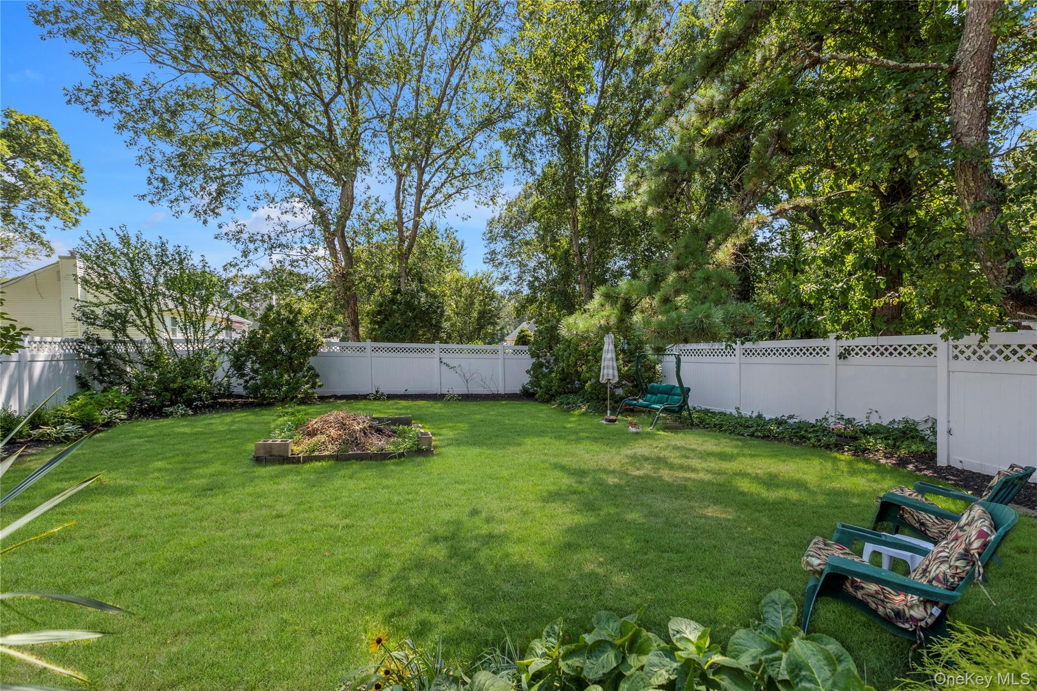 Single Family Forest Suffolk County, NY 11720, MLS-899167-16