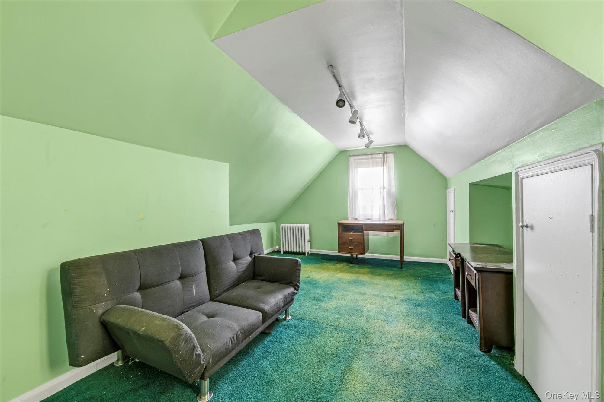 Single Family Edenwald  Bronx, NY 10466, MLS-899199-6