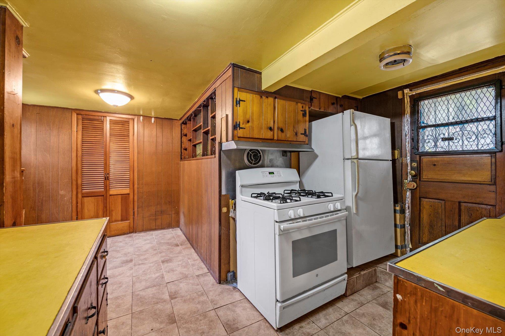 Single Family Edenwald  Bronx, NY 10466, MLS-899199-9