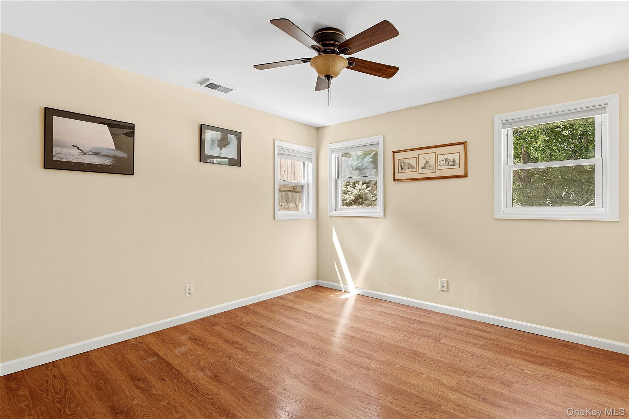 Single Family Dogwood  Suffolk County, NY 11778, MLS-899256-10