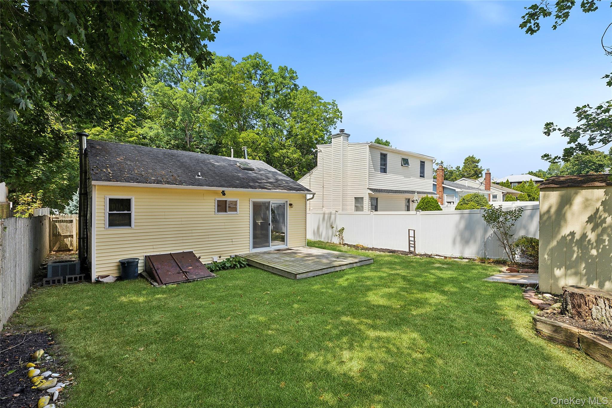 Single Family Dogwood  Suffolk County, NY 11778, MLS-899256-14