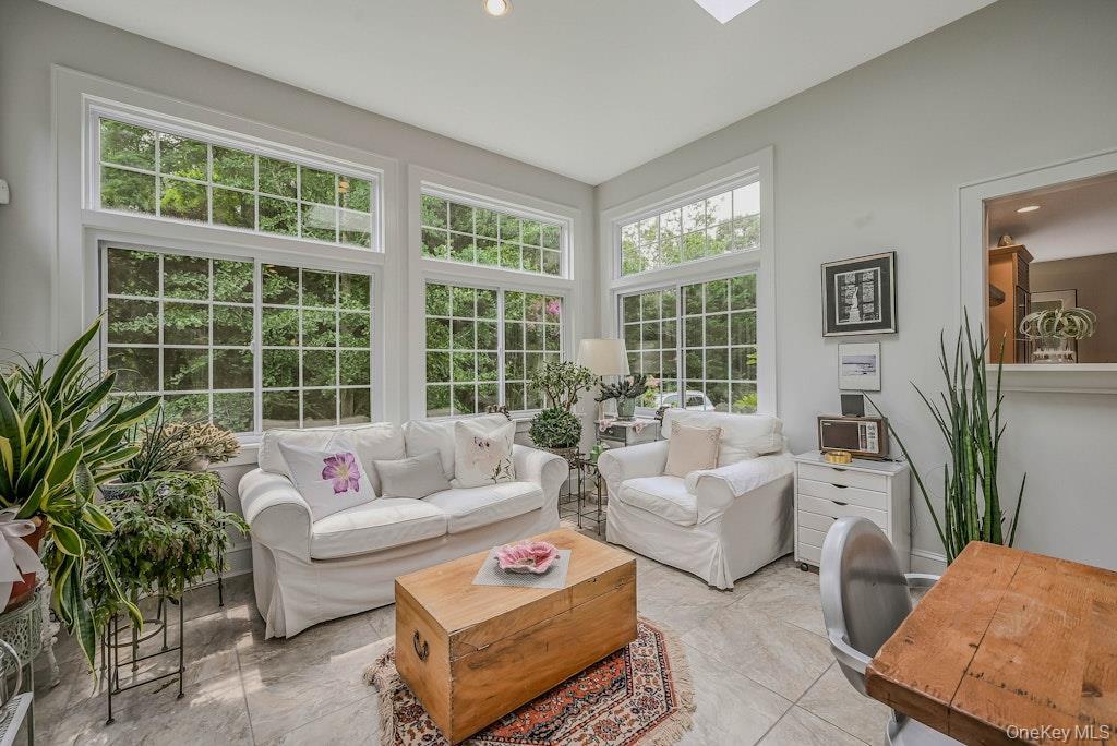 Single Family Green Hill Suffolk County, NY 11944, MLS-899283-22