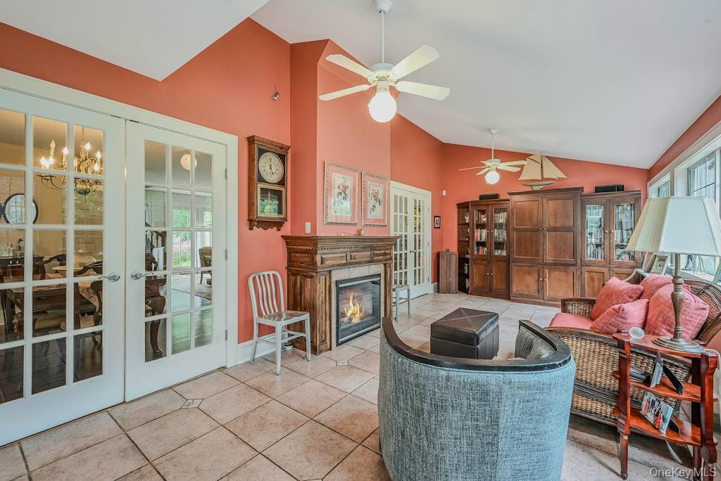 Single Family Green Hill Suffolk County, NY 11944, MLS-899283-24