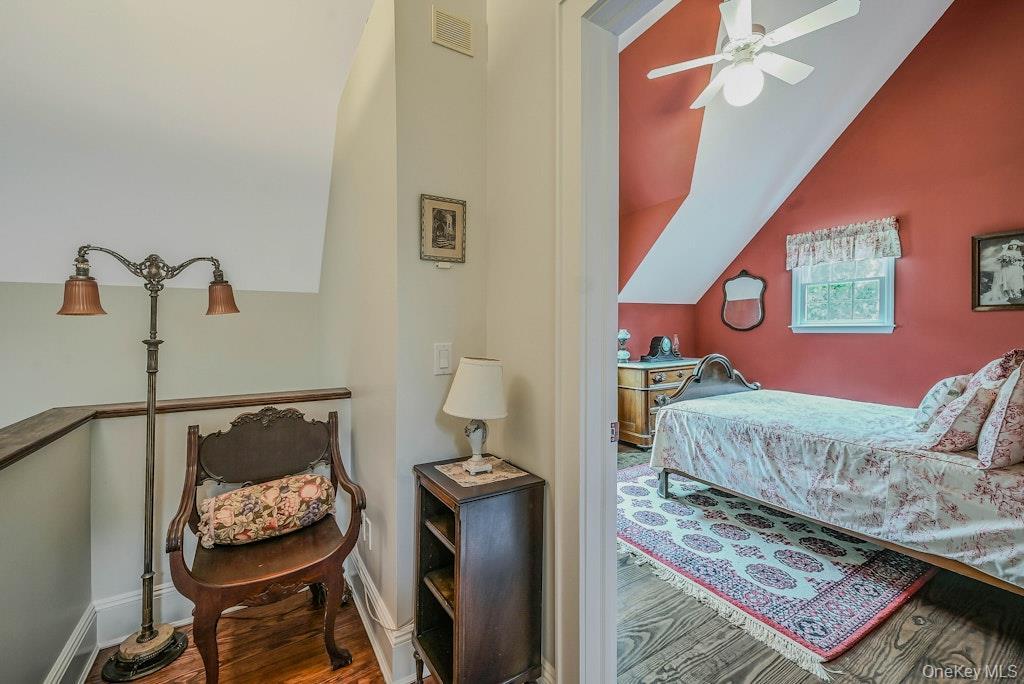 Single Family Green Hill Suffolk County, NY 11944, MLS-899283-40