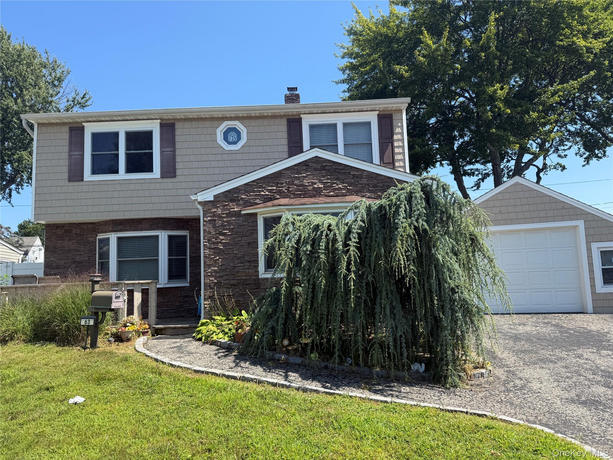 Single Family Anchor  Nassau County, NY 11756, MLS-899304-3