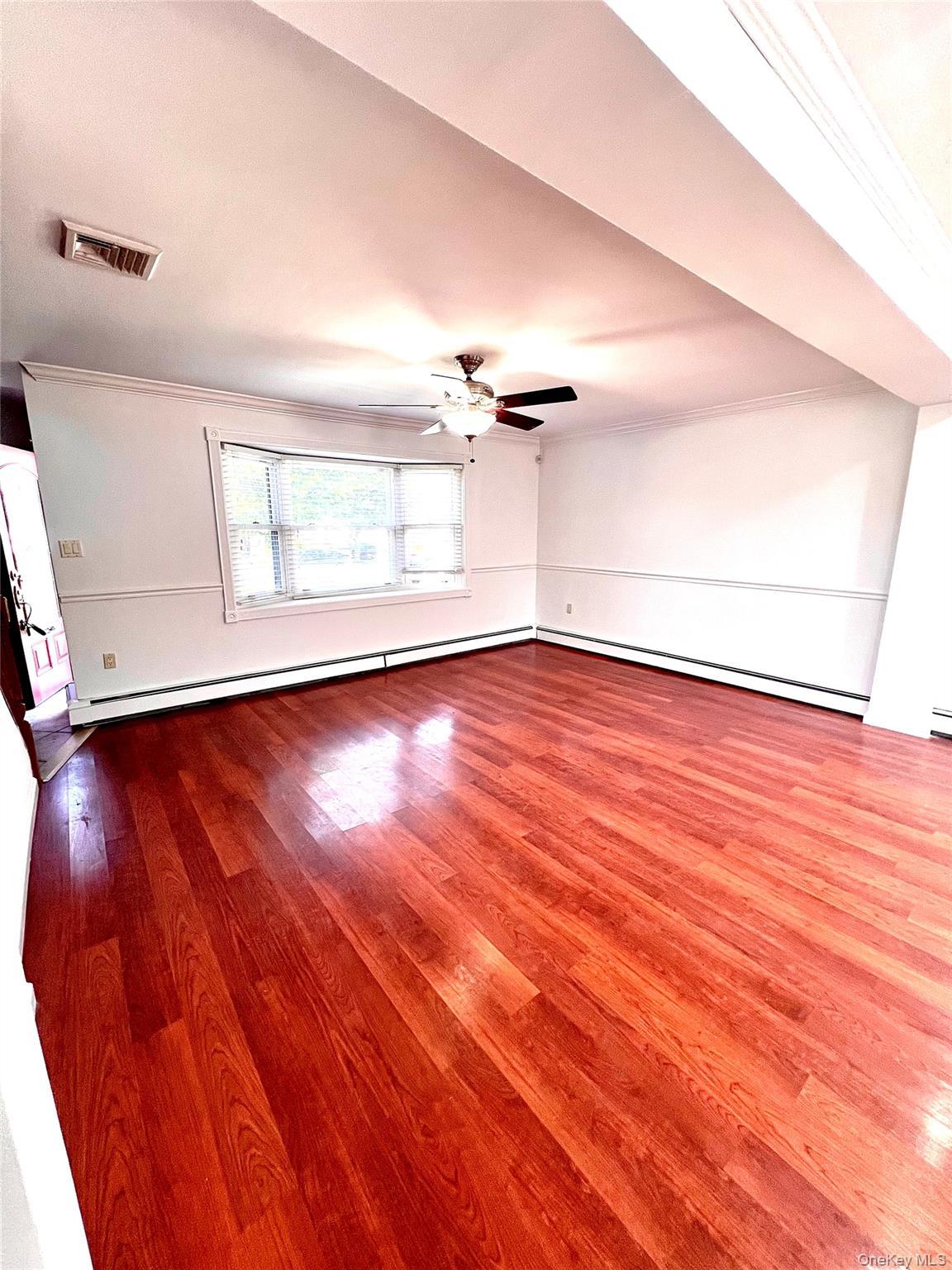 Single Family Anchor  Nassau County, NY 11756, MLS-899304-9