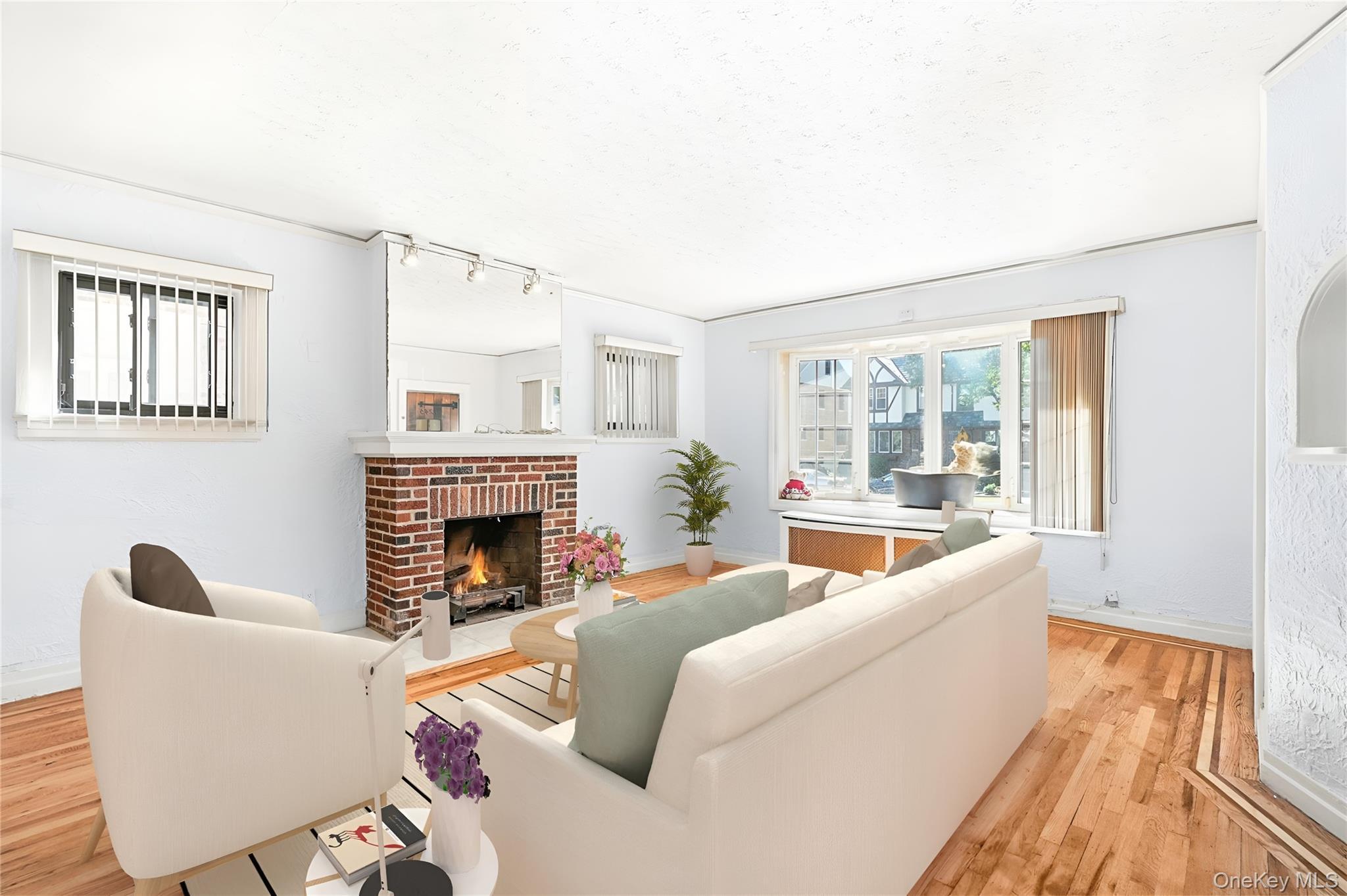 Single Family Rhinelander  Bronx, NY 10461, MLS-899341-5