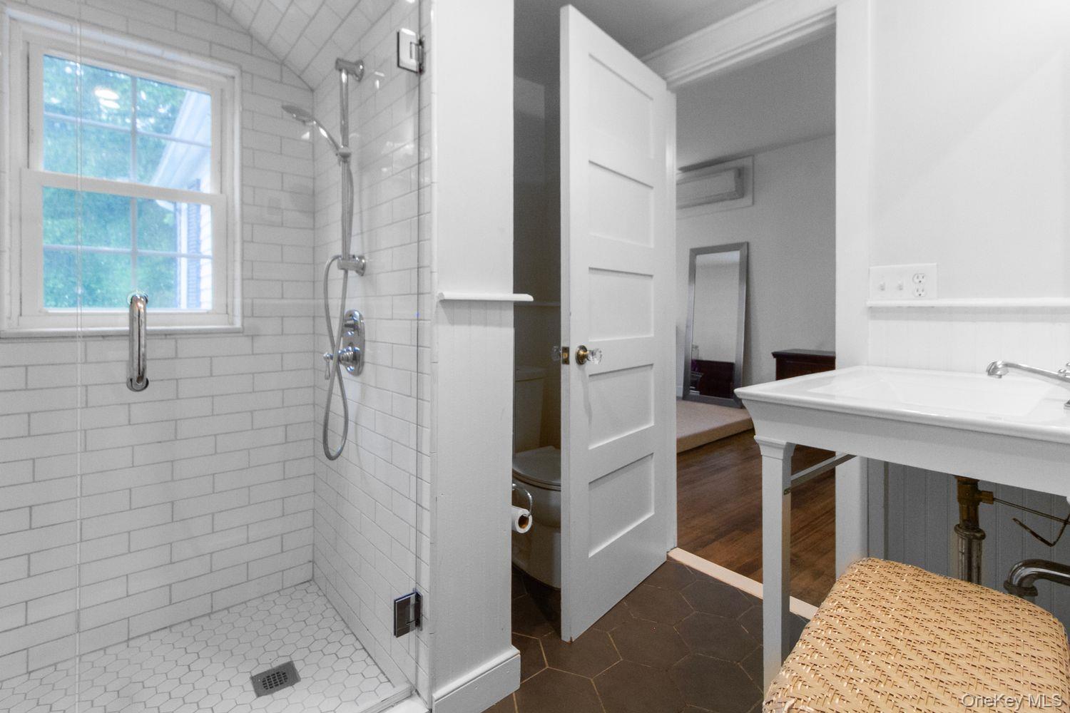 Single Family Spring Valley  Westchester County, NY 10562, MLS-899353-26