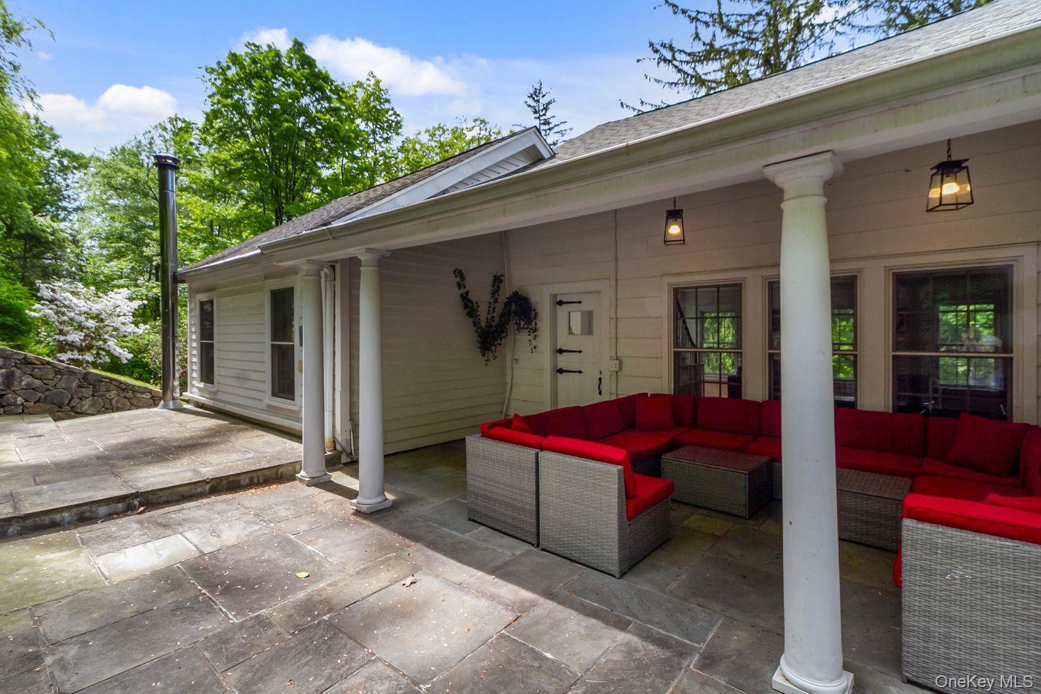 Single Family Spring Valley  Westchester County, NY 10562, MLS-899353-38