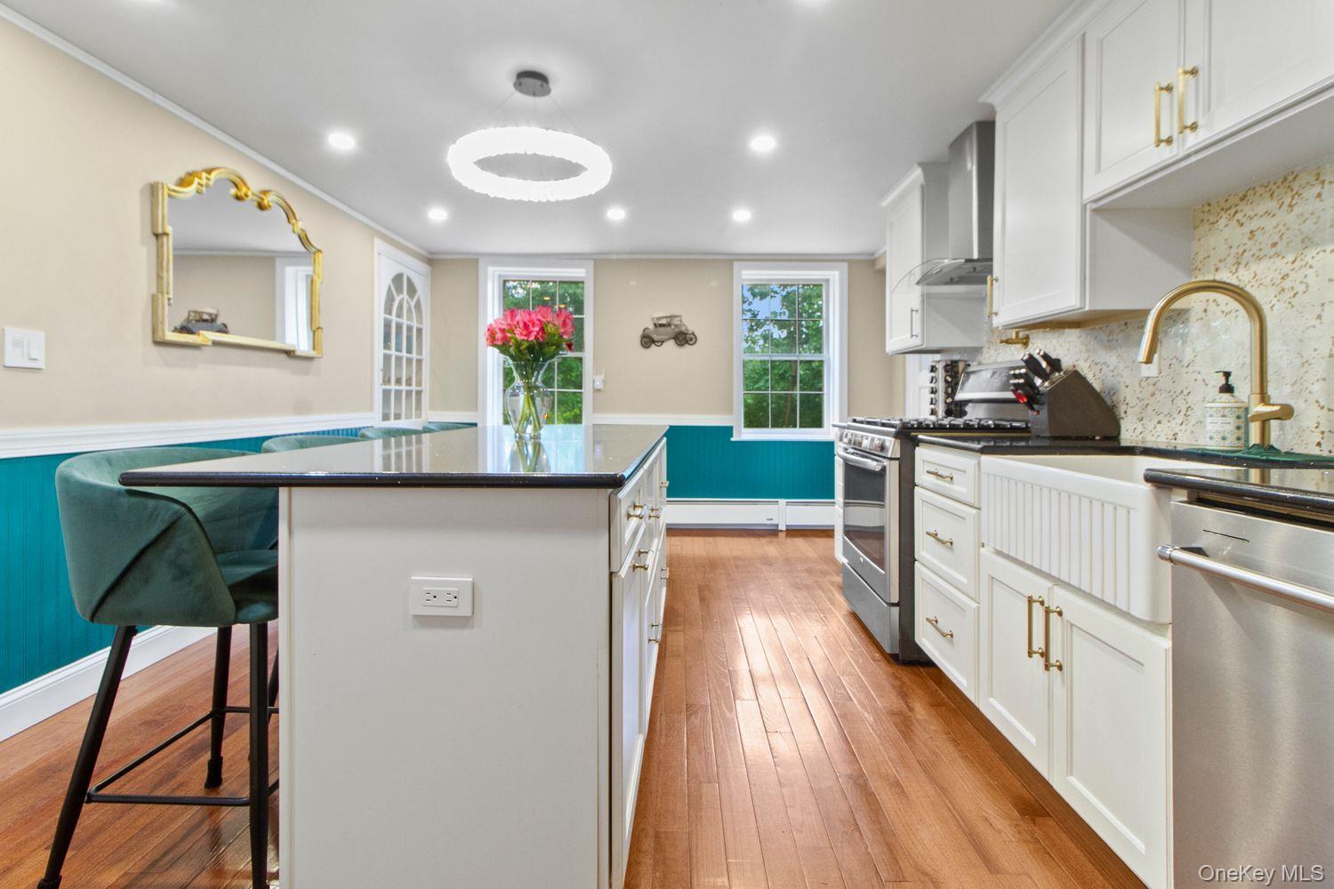 Single Family Spring Valley  Westchester County, NY 10562, MLS-899353-6