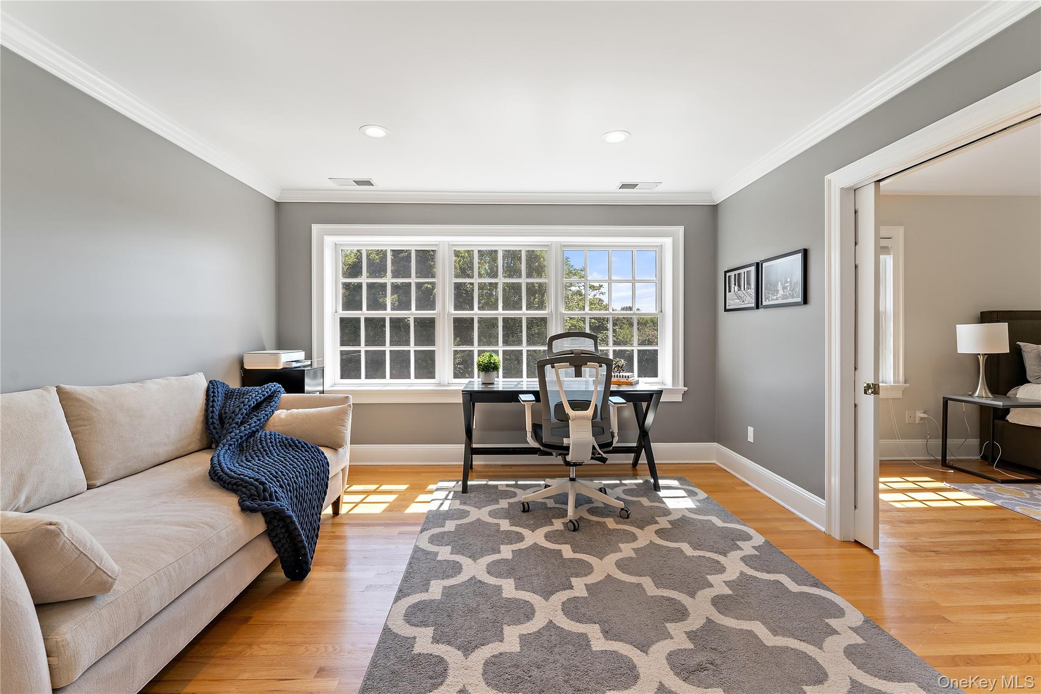 Single Family Belmont Westchester County, NY 10533, MLS-899362-21