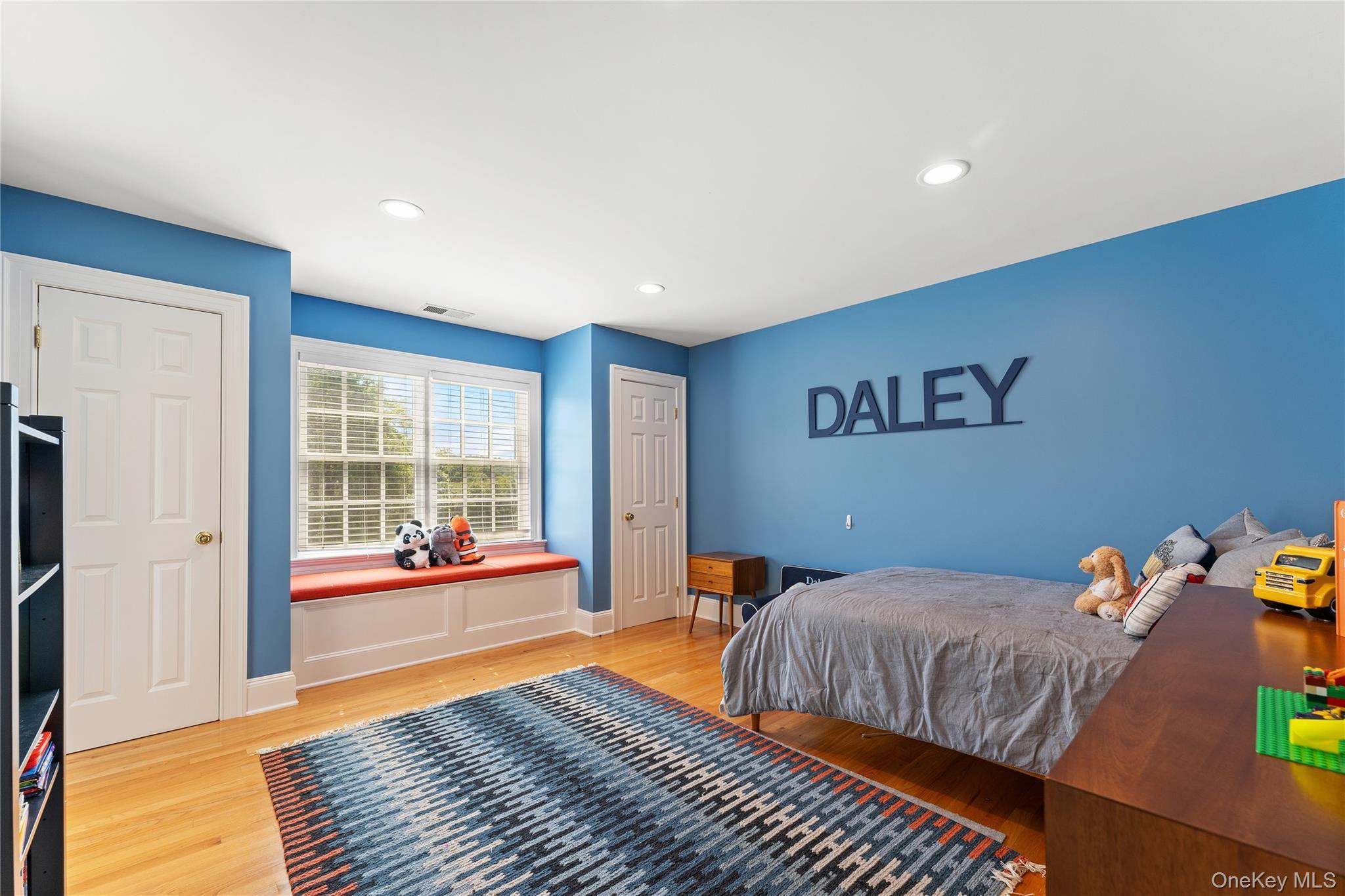 Single Family Belmont Westchester County, NY 10533, MLS-899362-26