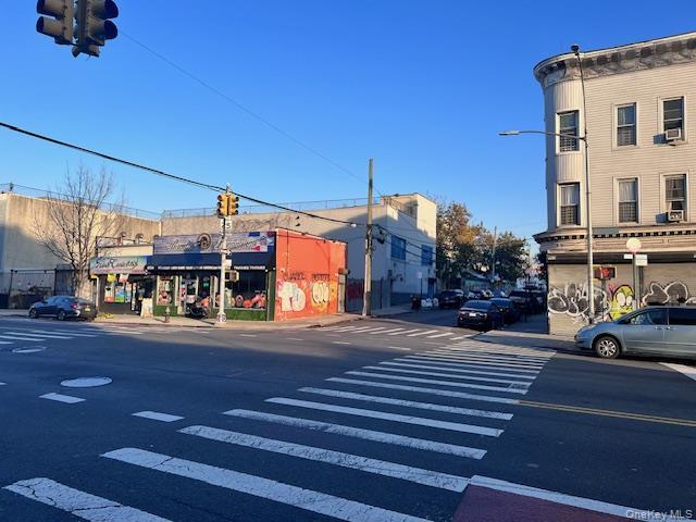 Commercial Lease Webster  Bronx, NY 10457, MLS-899398-9