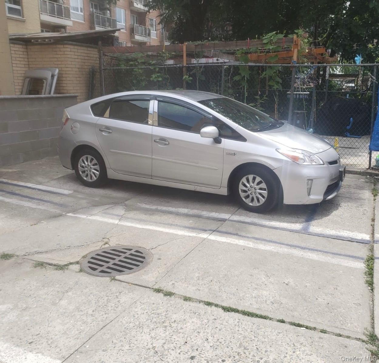 Land Linden Place,  #p7  Queens, NY 11354, MLS-899457-2