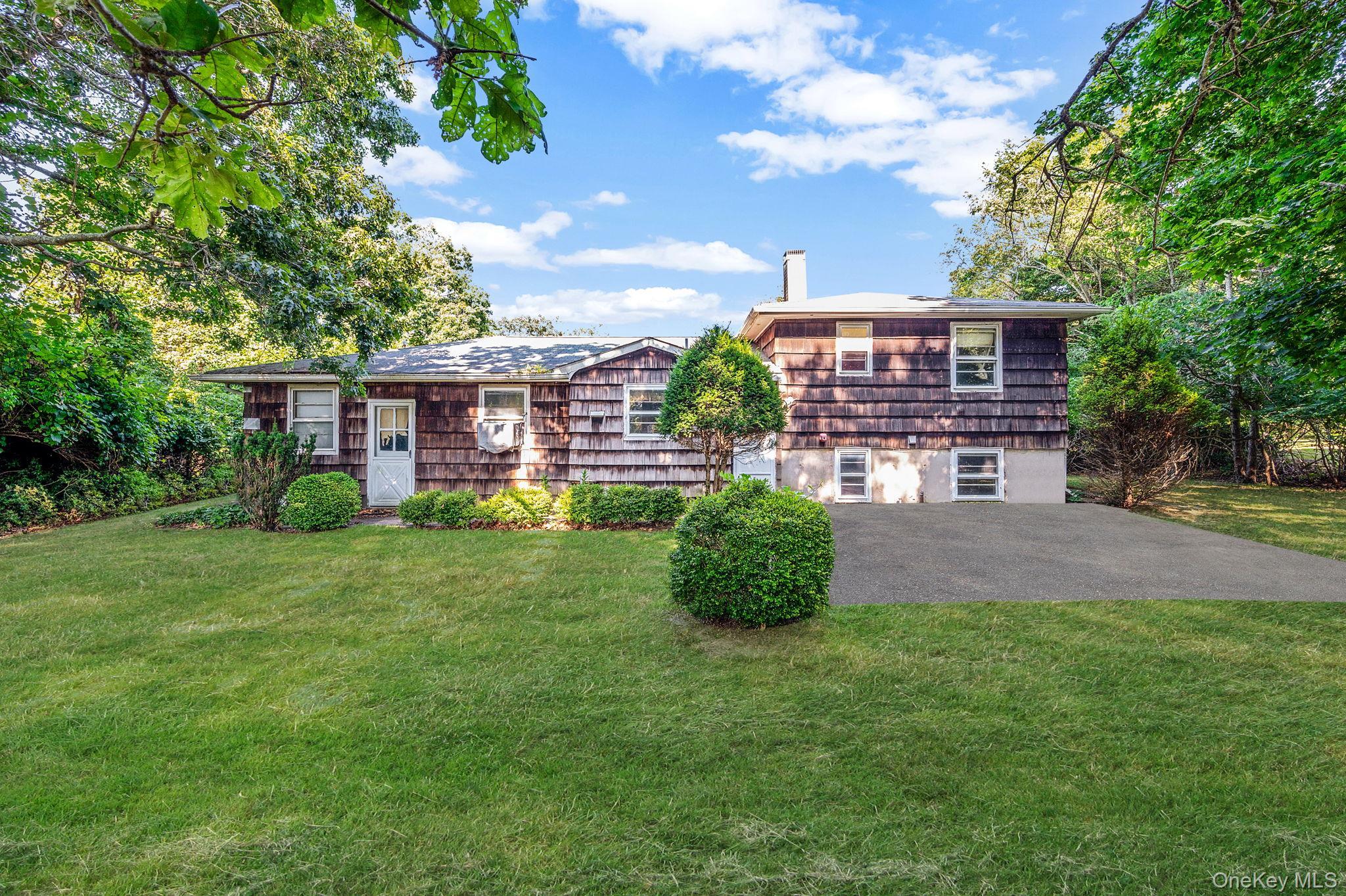 Single Family Easterly Suffolk County, NY 11946, MLS-899491-28