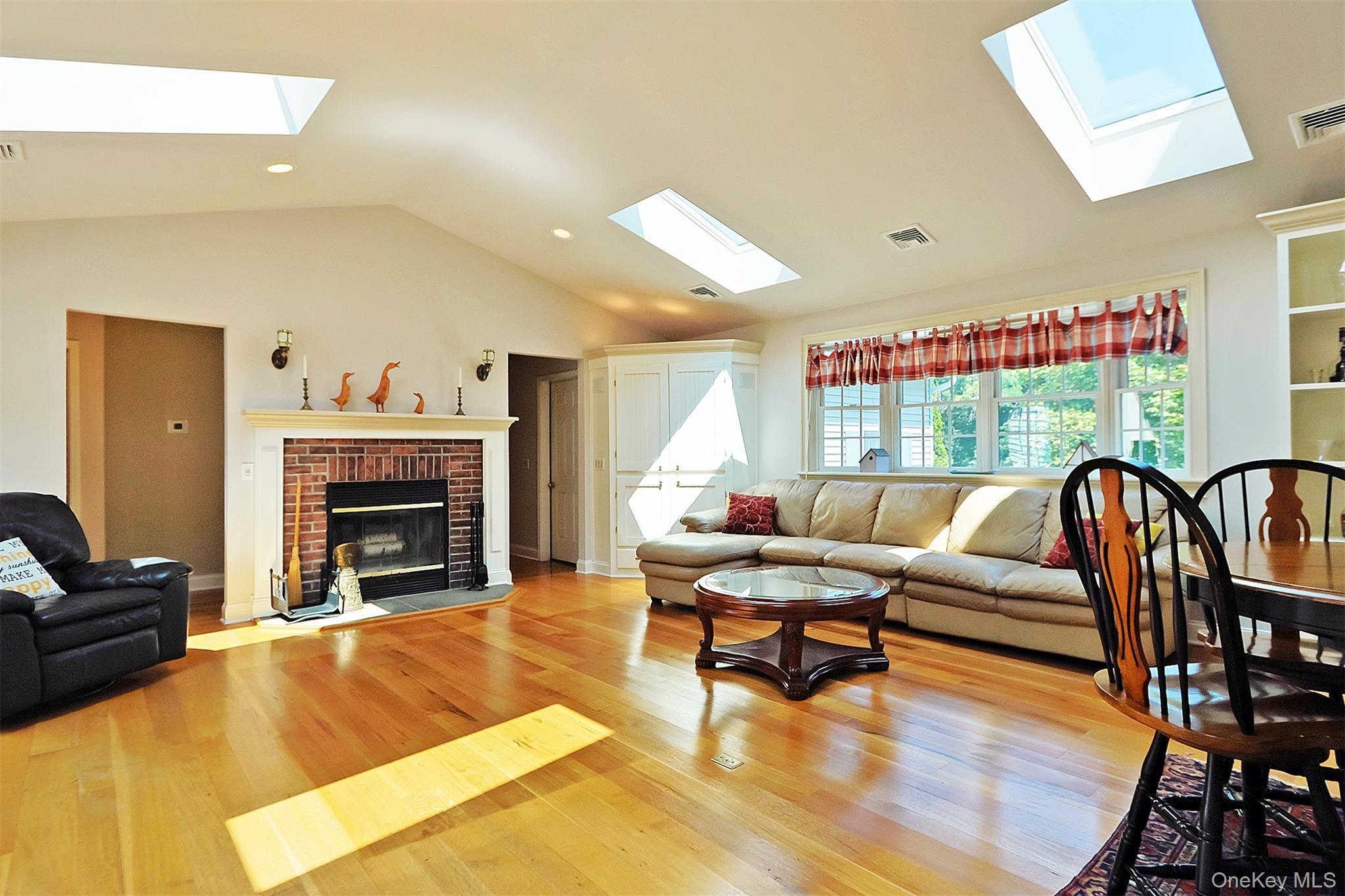 Single Family Thornhill  Dutchess County, NY 12569, MLS-899494-18