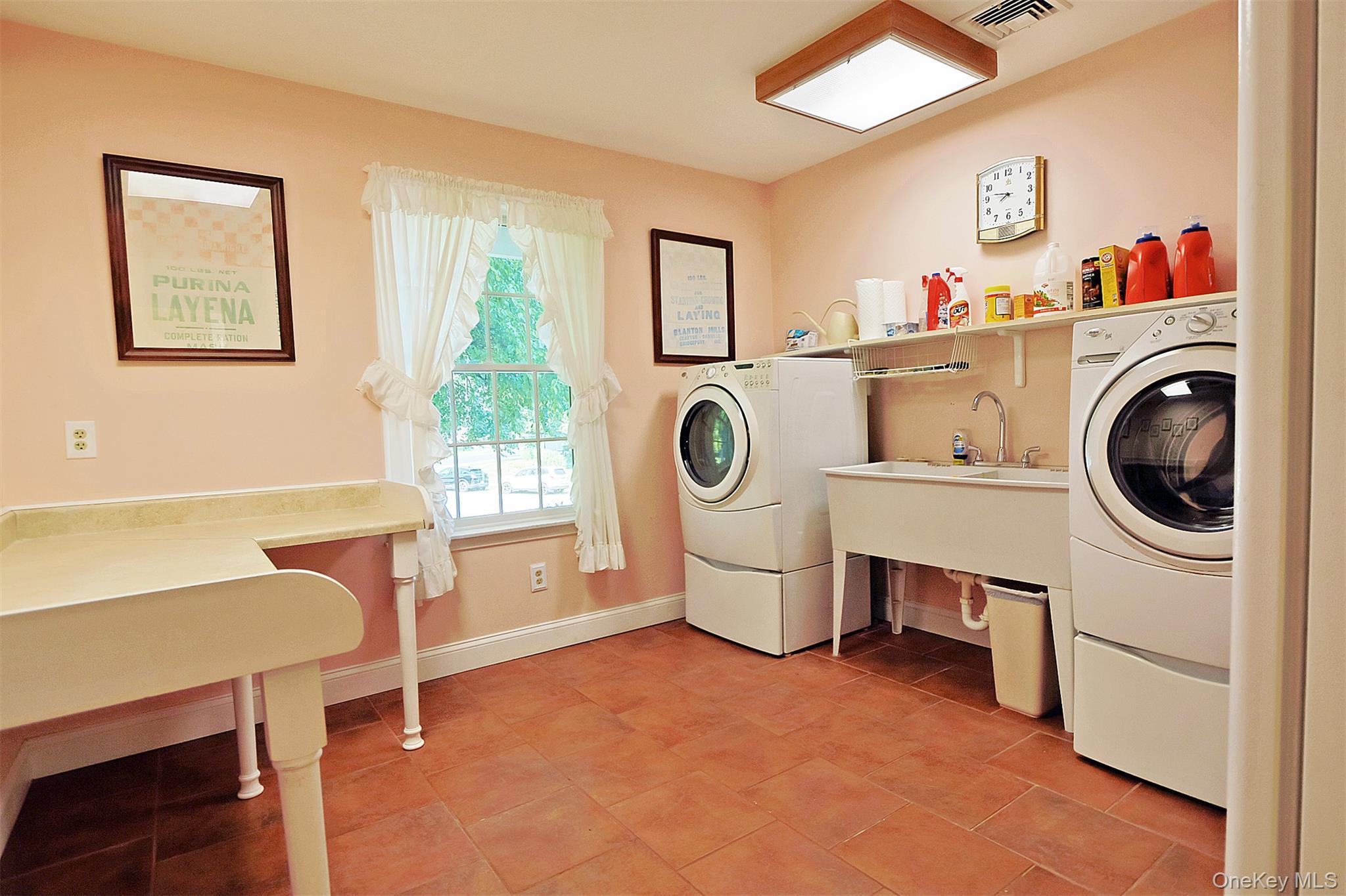 Single Family Thornhill  Dutchess County, NY 12569, MLS-899494-31