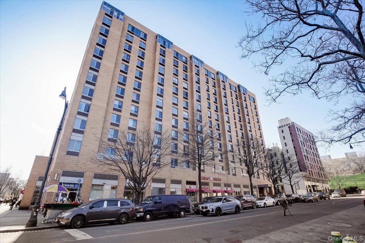 Apartment 135th  Manhattan, NY 10030, MLS-899516-2