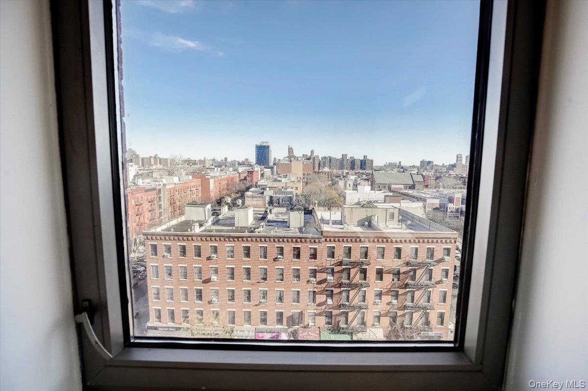 Apartment 135th  Manhattan, NY 10030, MLS-899516-34