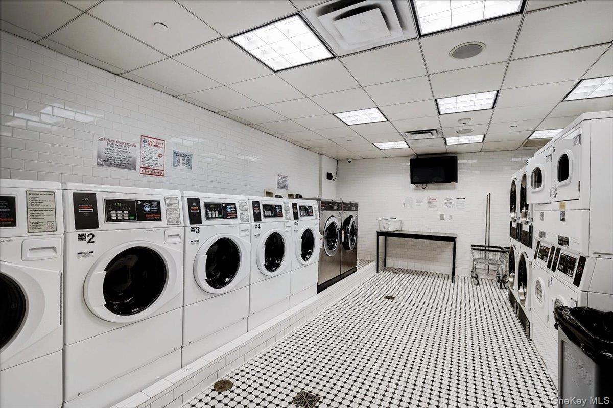 Apartment 135th  Manhattan, NY 10030, MLS-899516-47