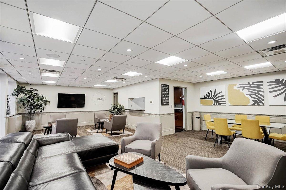 Apartment 135th  Manhattan, NY 10030, MLS-899516-9