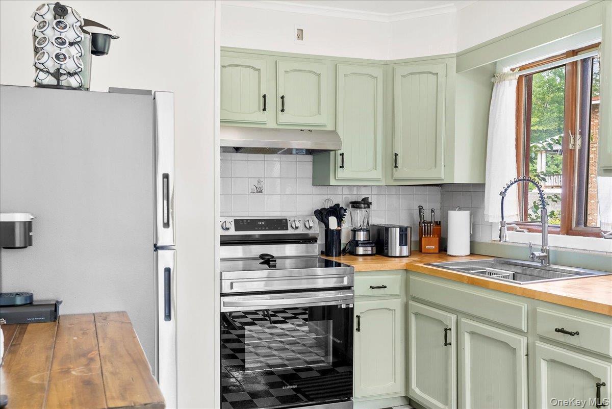 Single Family Alpine  Greene County, NY 12473, MLS-899520-26