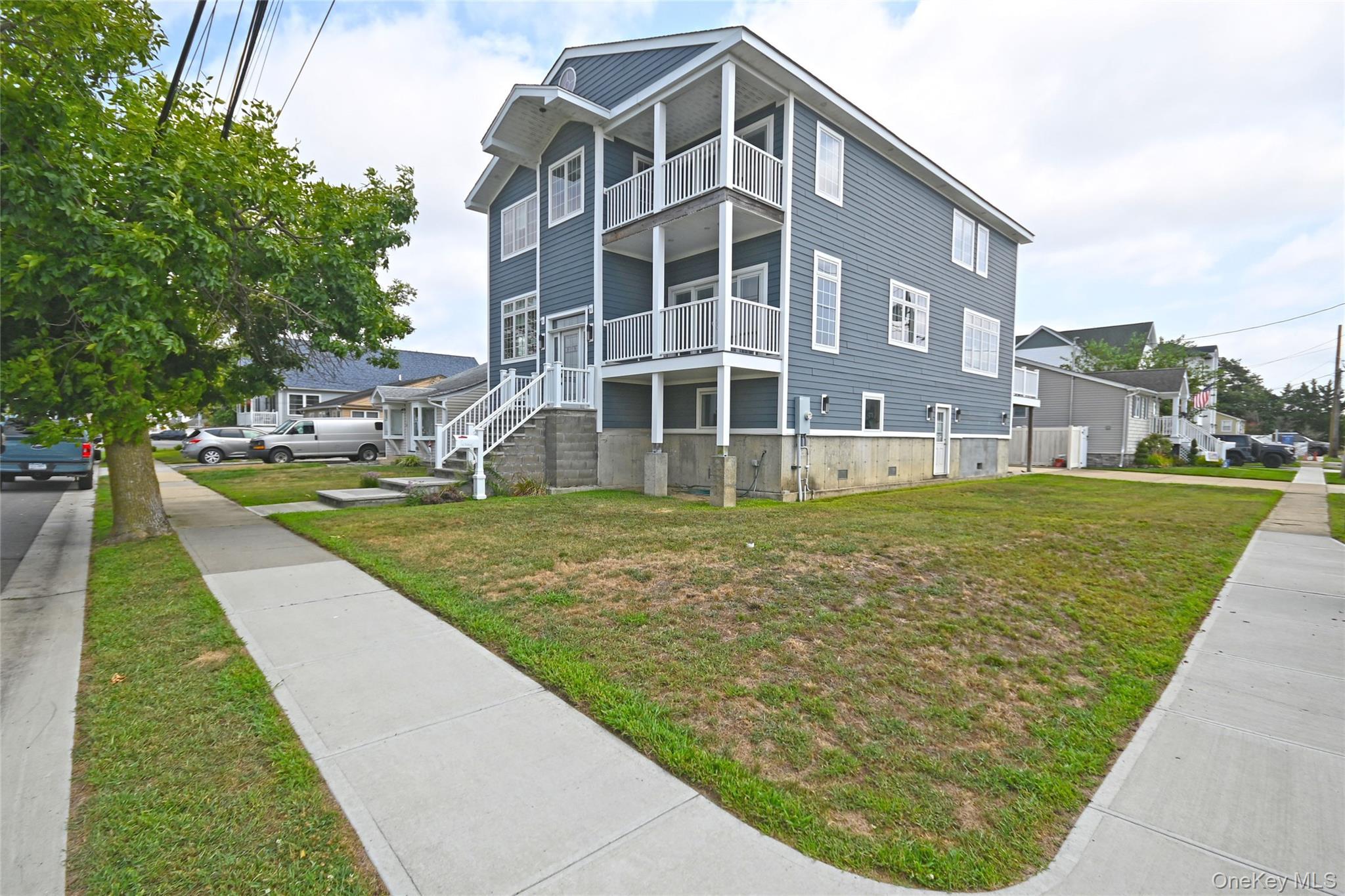 Single Family East Nassau County, NY 11518, MLS-899526-2