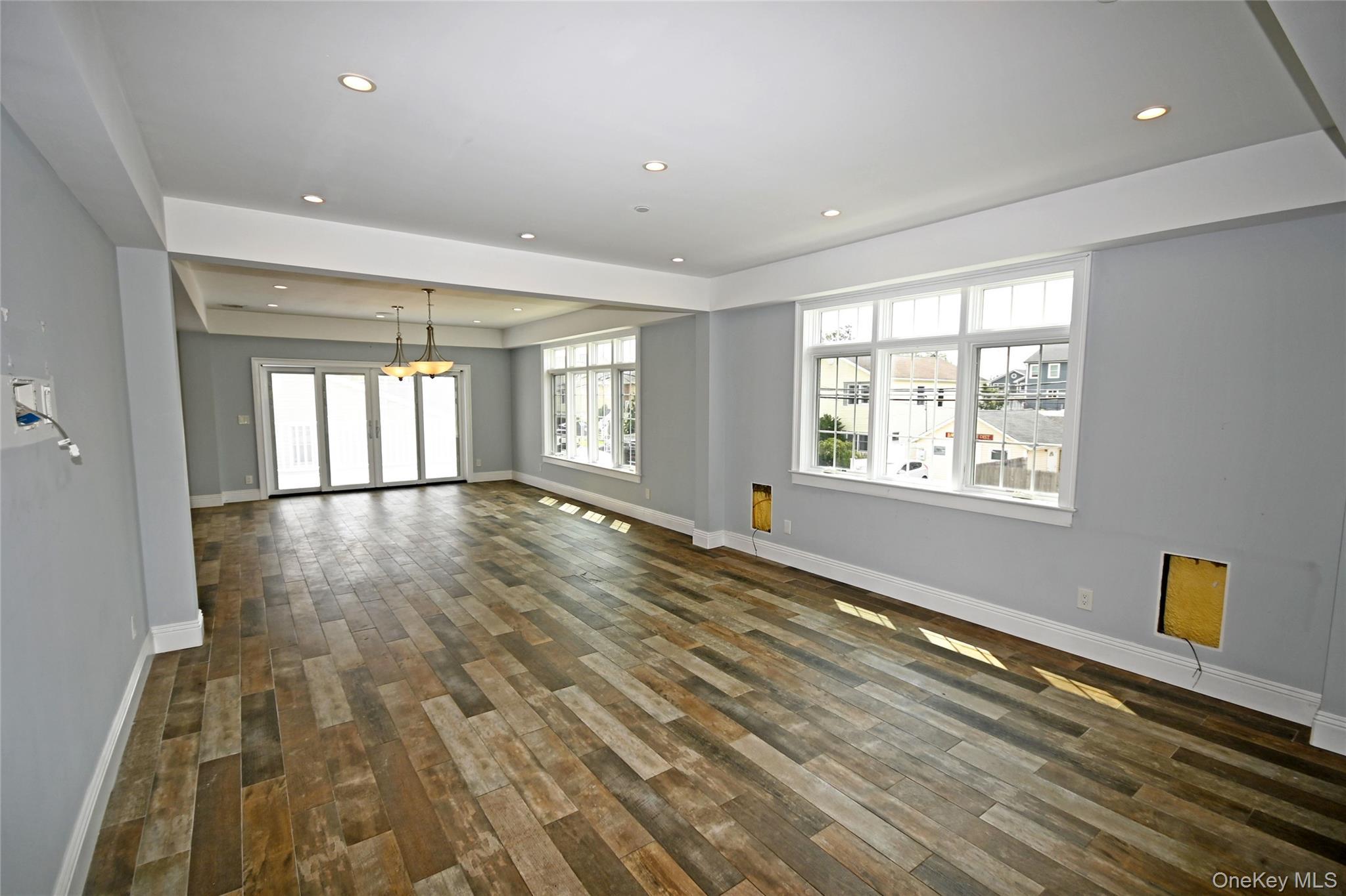 Single Family East Nassau County, NY 11518, MLS-899526-24