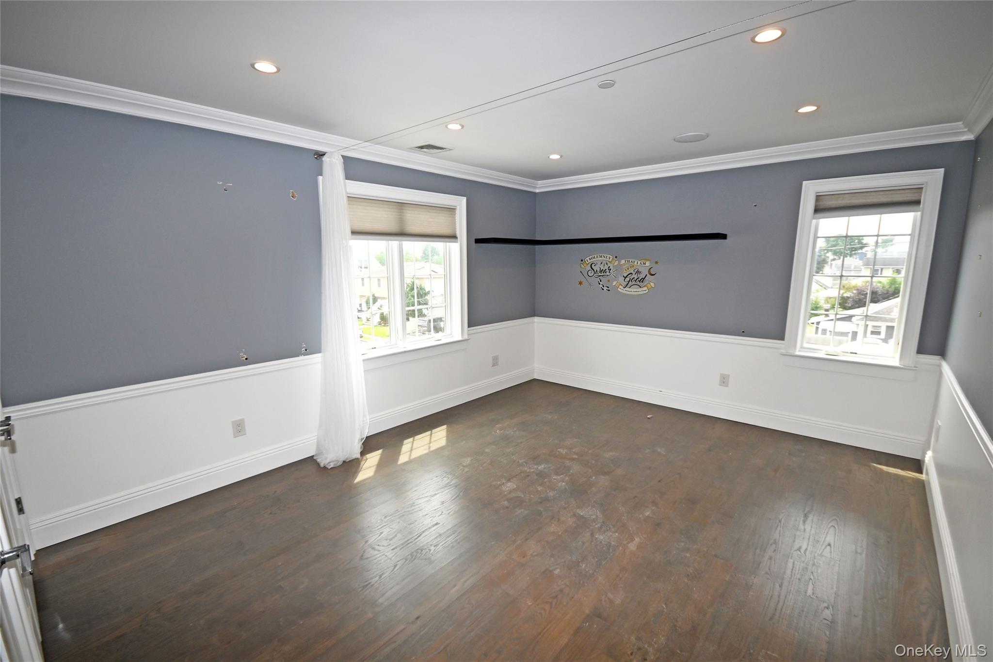 Single Family East Nassau County, NY 11518, MLS-899526-42