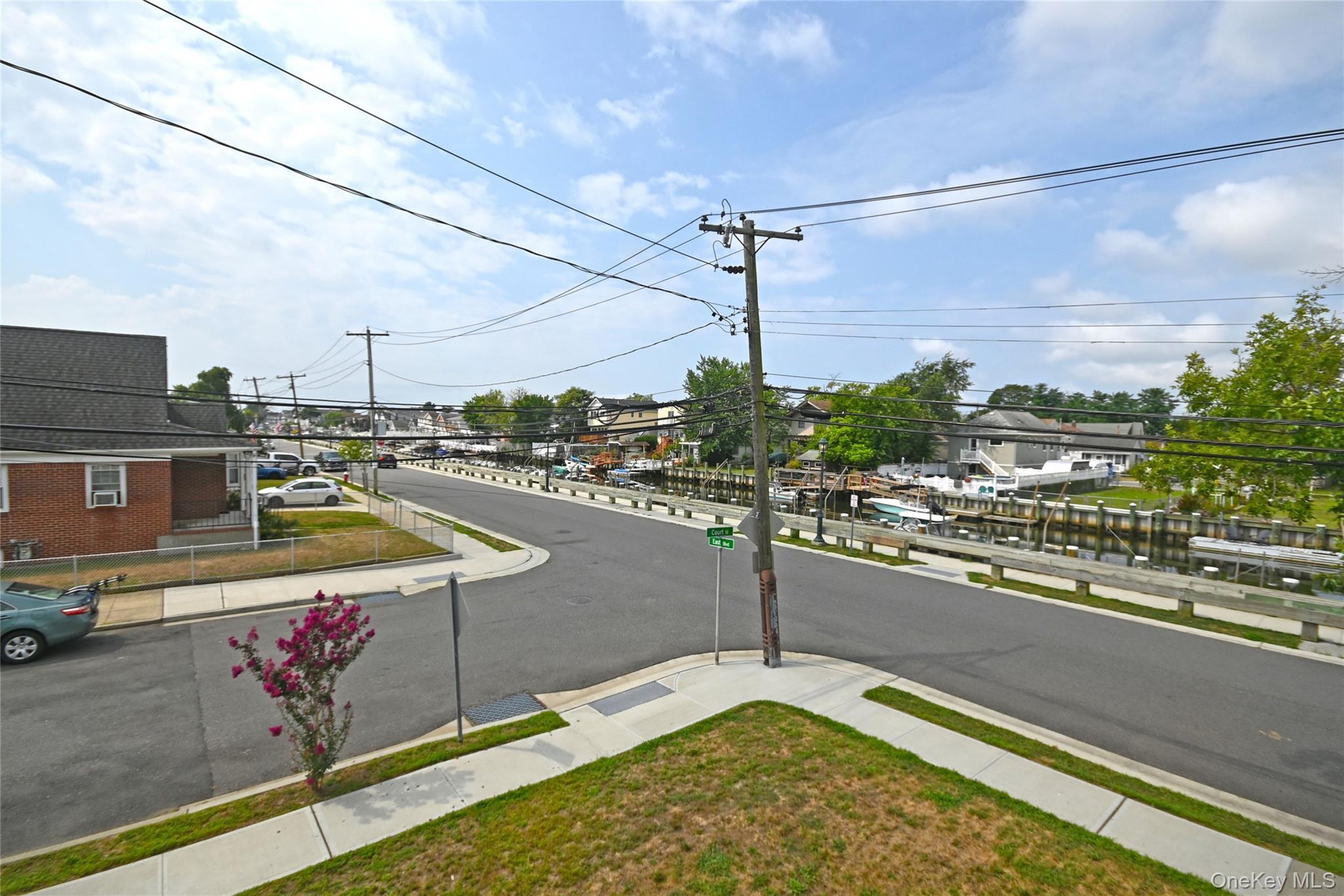 Single Family East Nassau County, NY 11518, MLS-899526-6