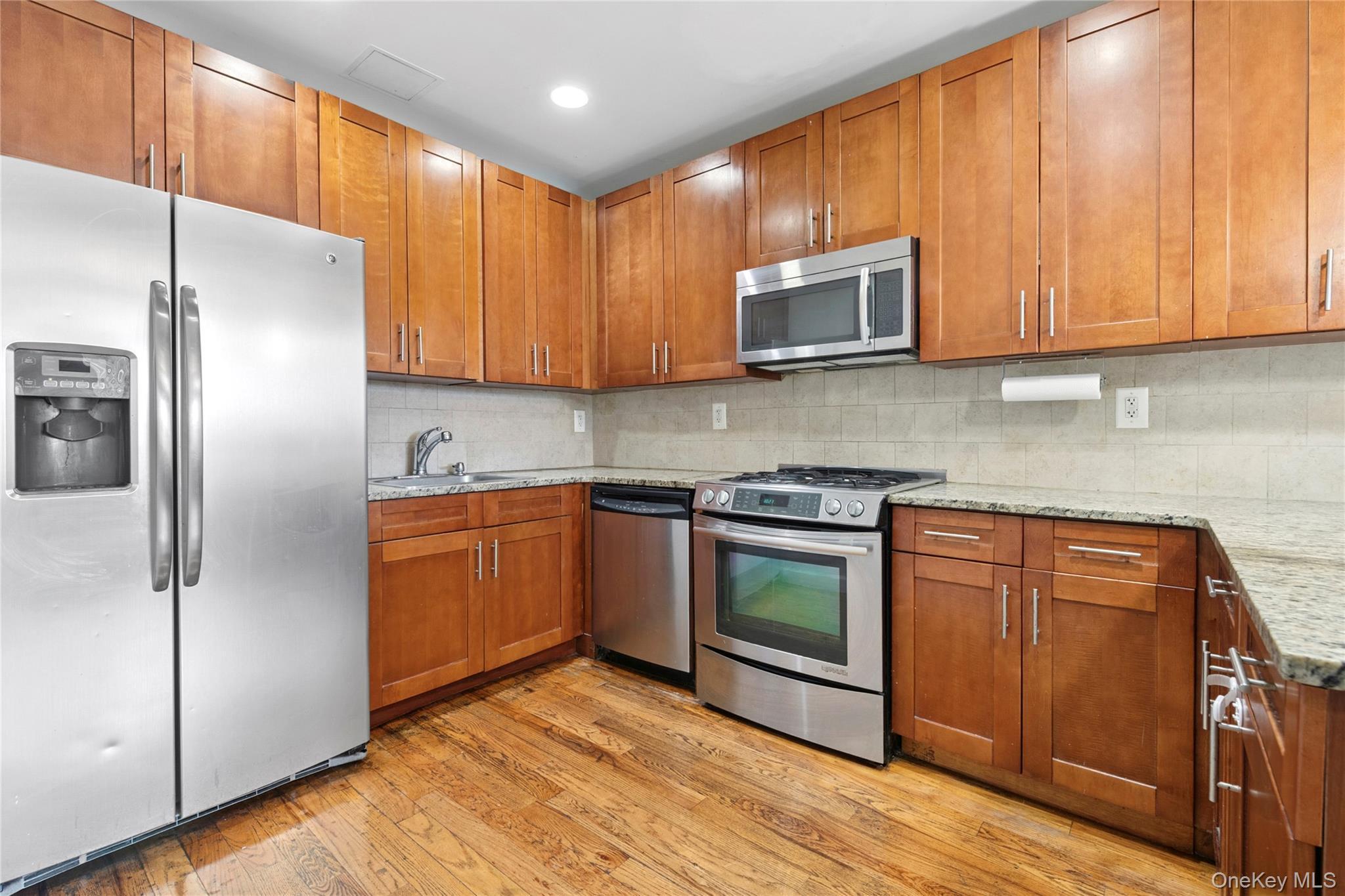 Condo Odell Clark  Manhattan, NY 10030, MLS-899538-3