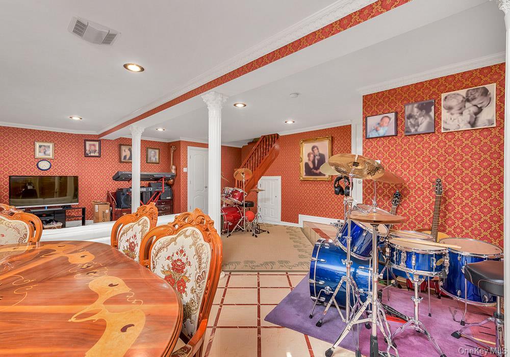 Single Family Kildare Queens, NY 11432, MLS-899567-28