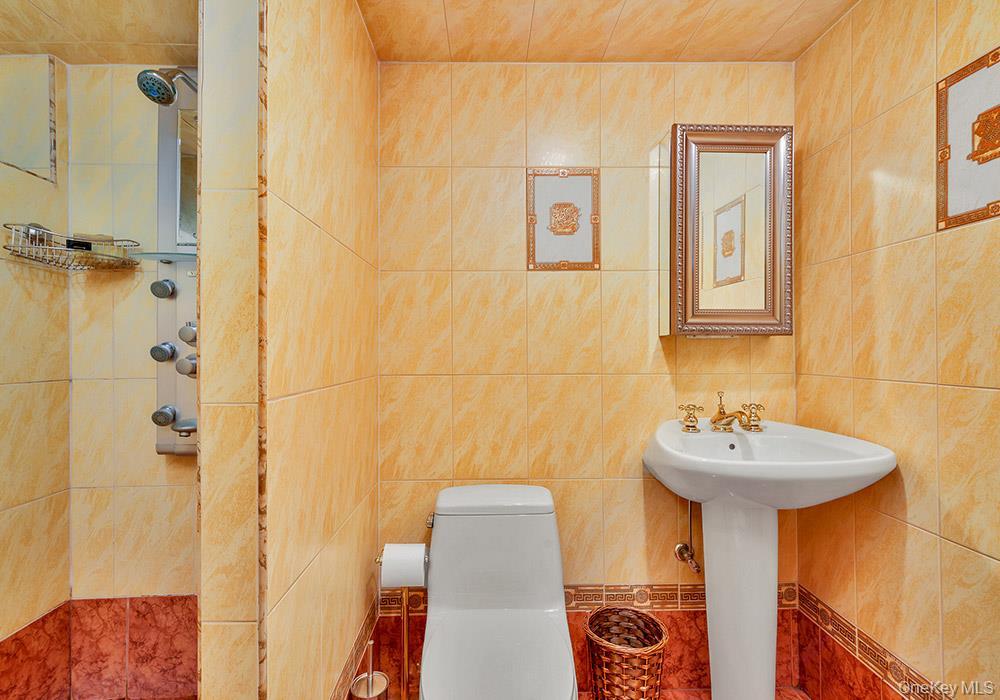 Single Family Kildare Queens, NY 11432, MLS-899567-29