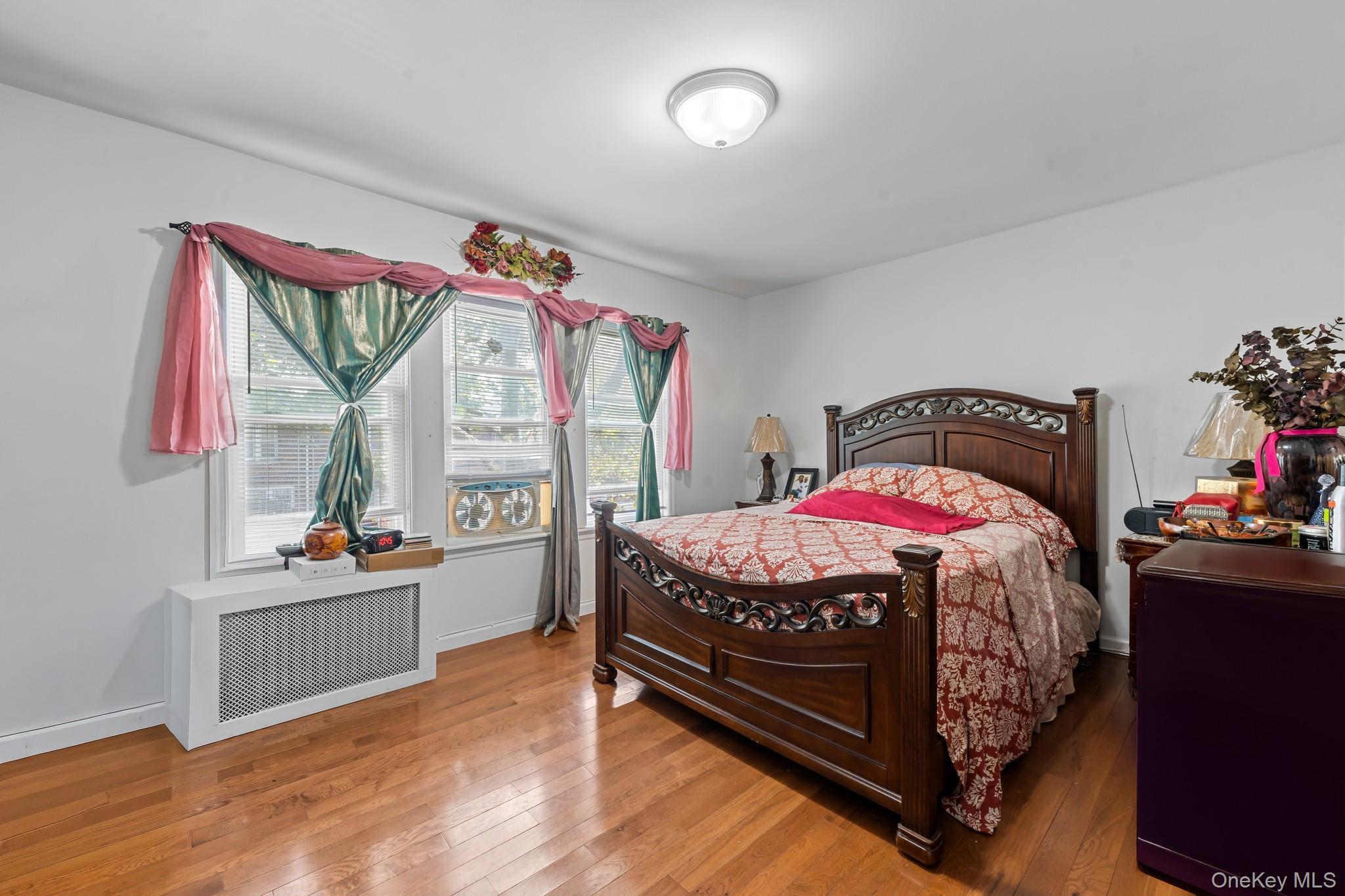 Single Family 145th  Queens, NY 11436, MLS-899581-12