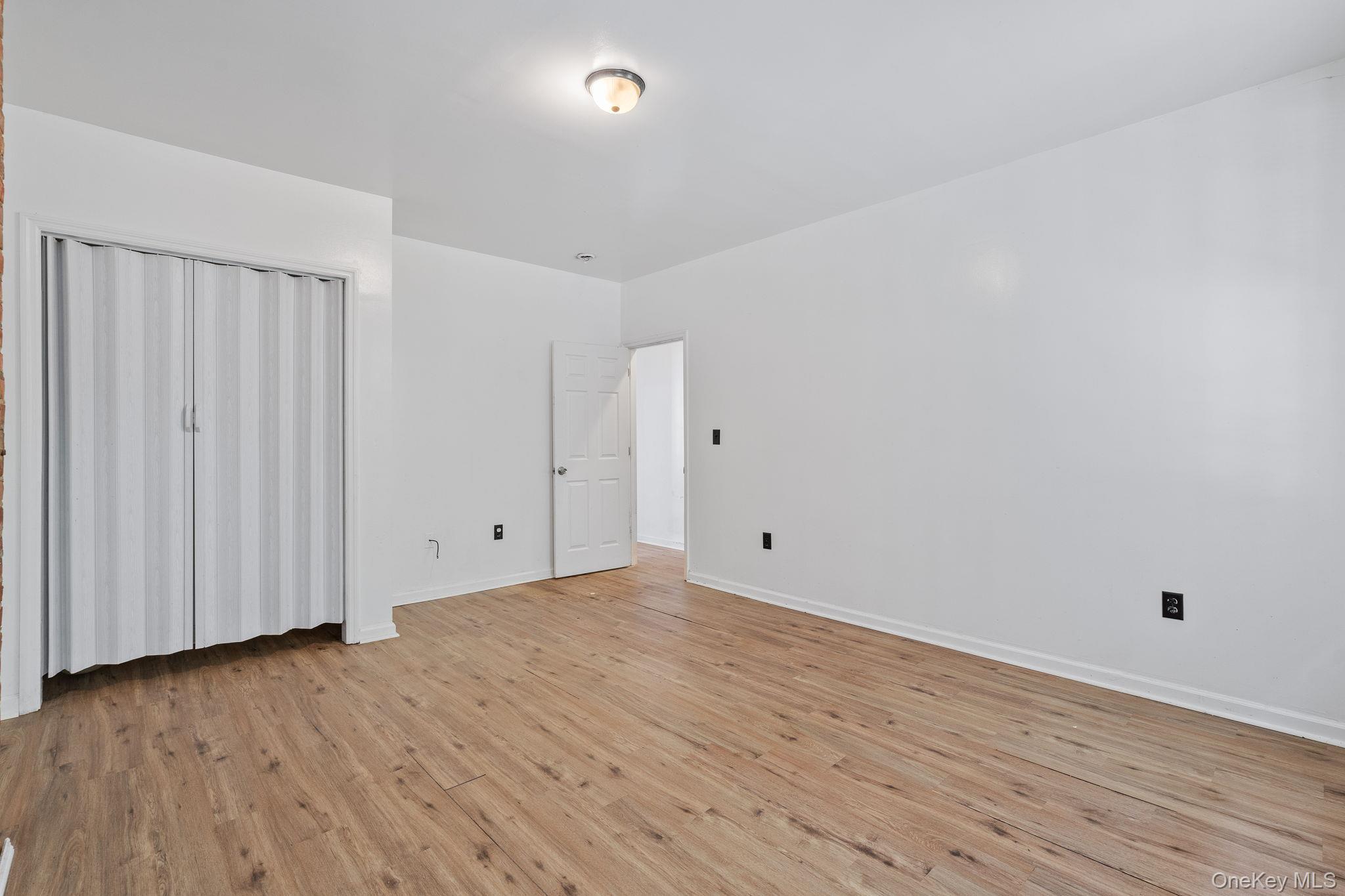 Single Family Lander  Orange County, NY 12550, MLS-899601-15