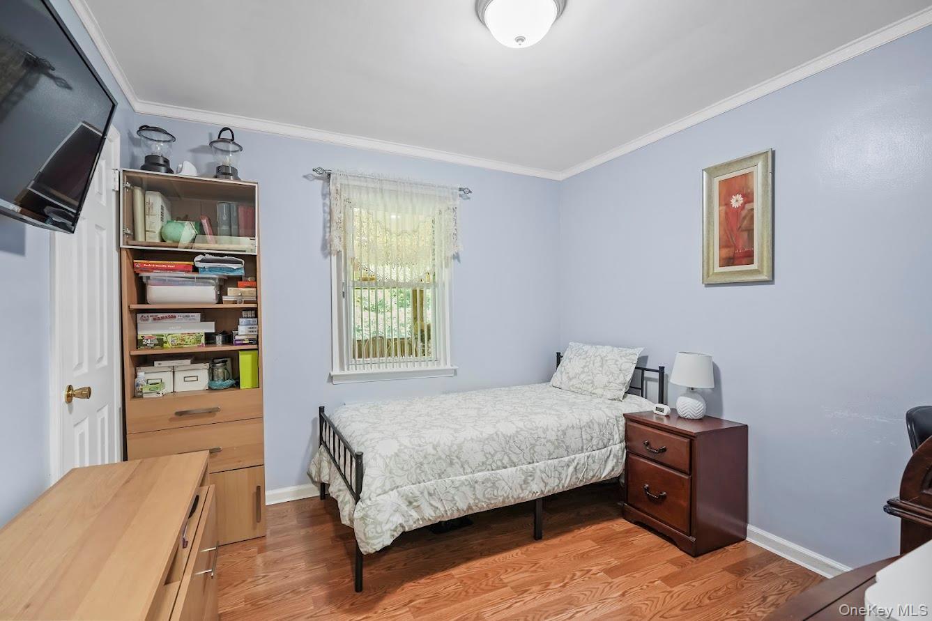 Single Family Montague Westchester County, NY 10703, MLS-899609-10