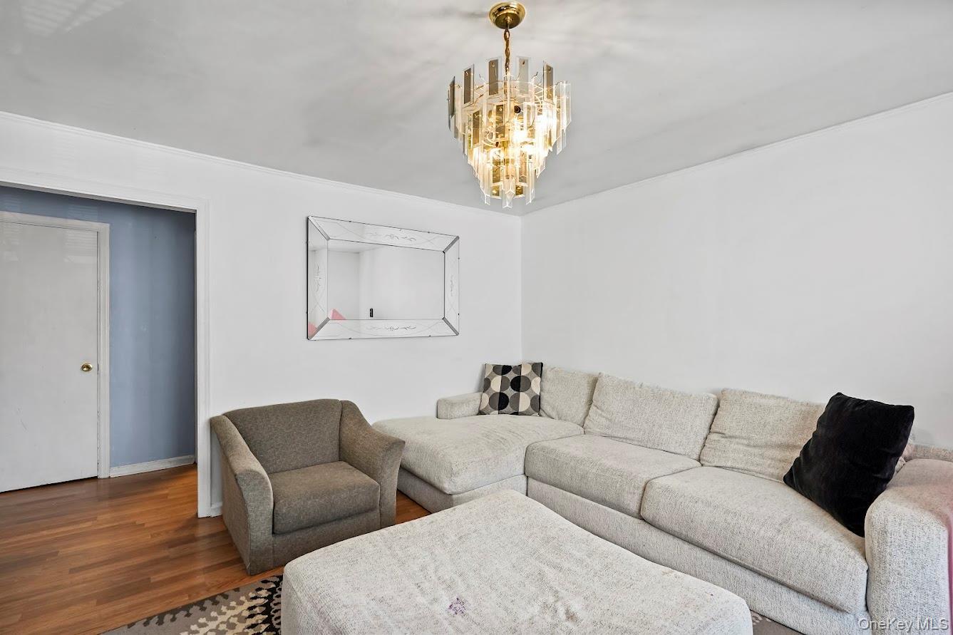 Single Family Montague Westchester County, NY 10703, MLS-899609-17