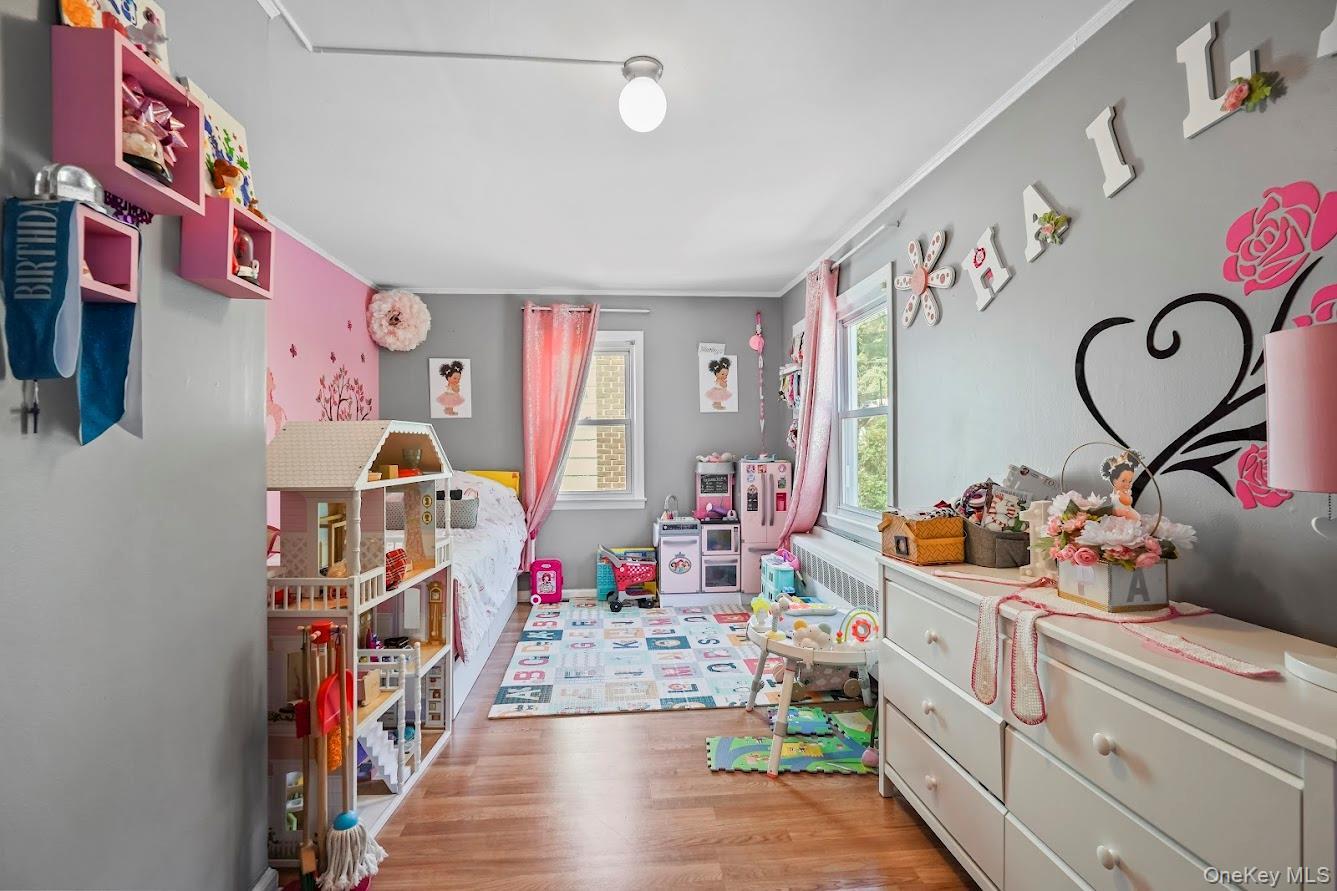 Single Family Montague Westchester County, NY 10703, MLS-899609-18