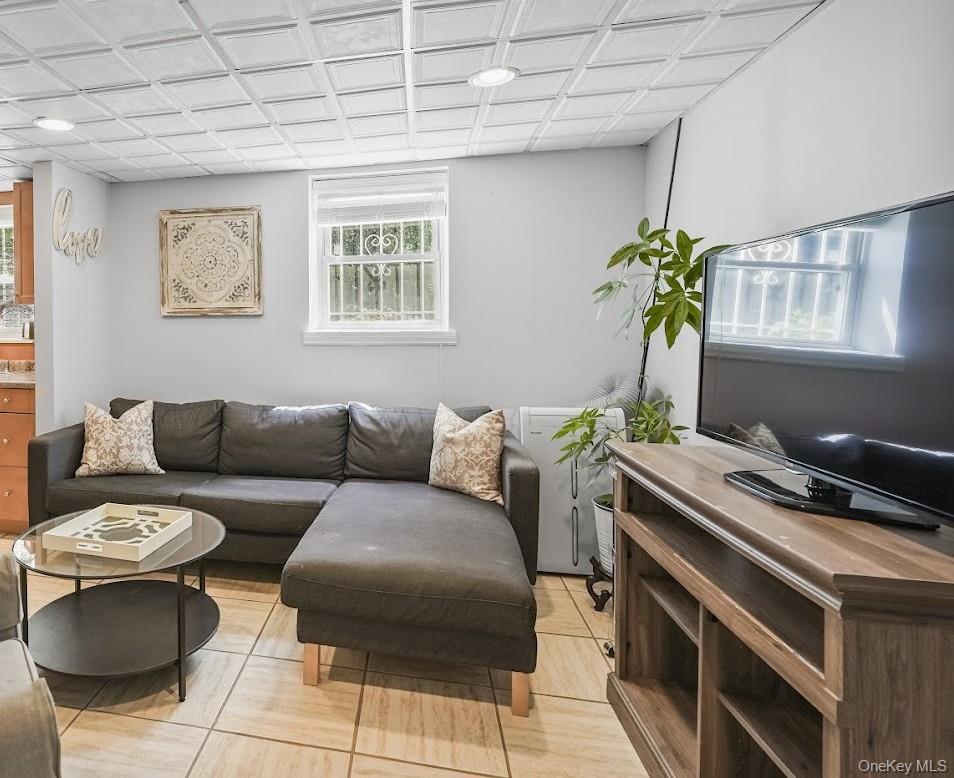 Single Family Montague Westchester County, NY 10703, MLS-899609-20