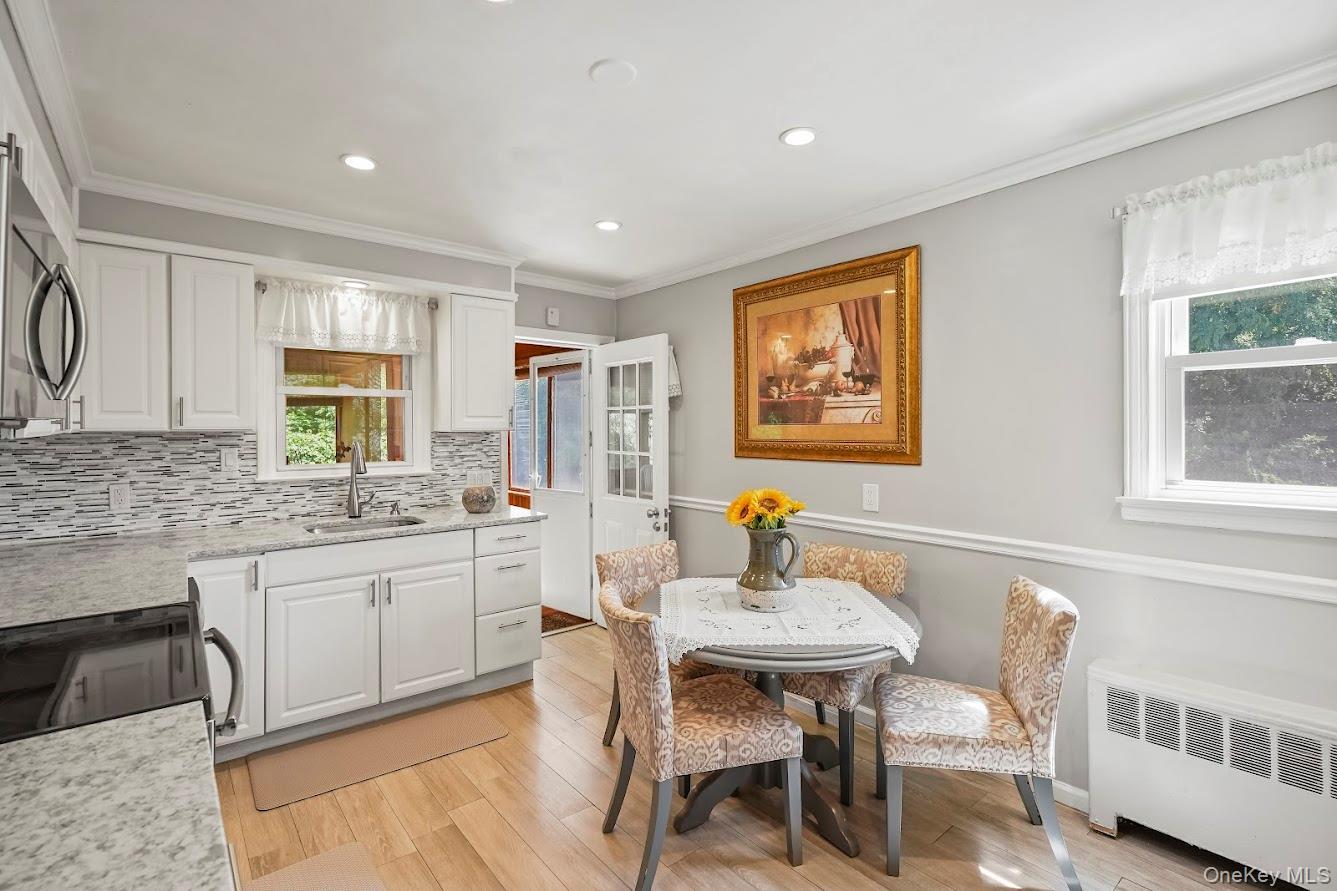 Single Family Montague Westchester County, NY 10703, MLS-899609-6