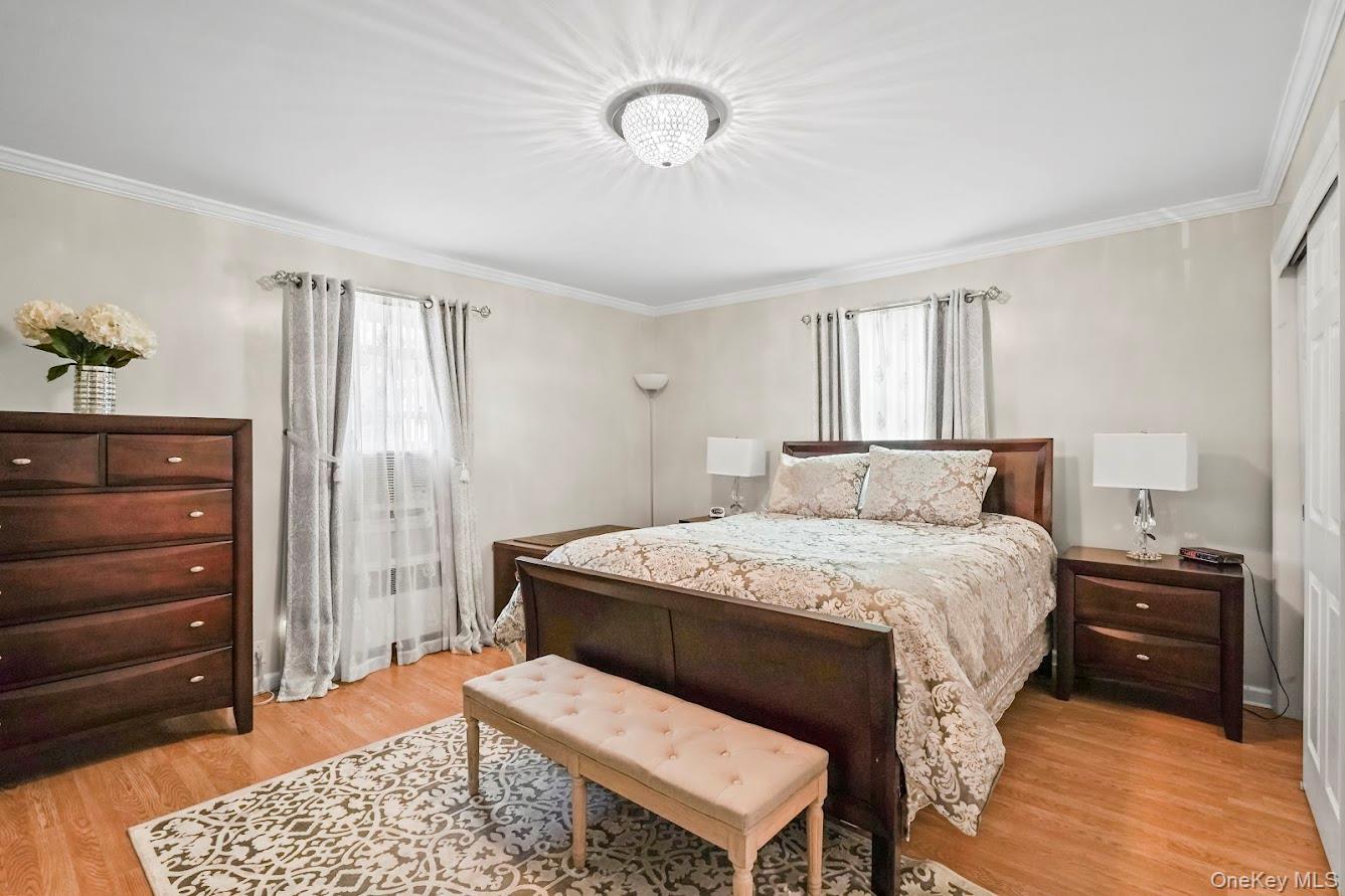 Single Family Montague Westchester County, NY 10703, MLS-899609-7