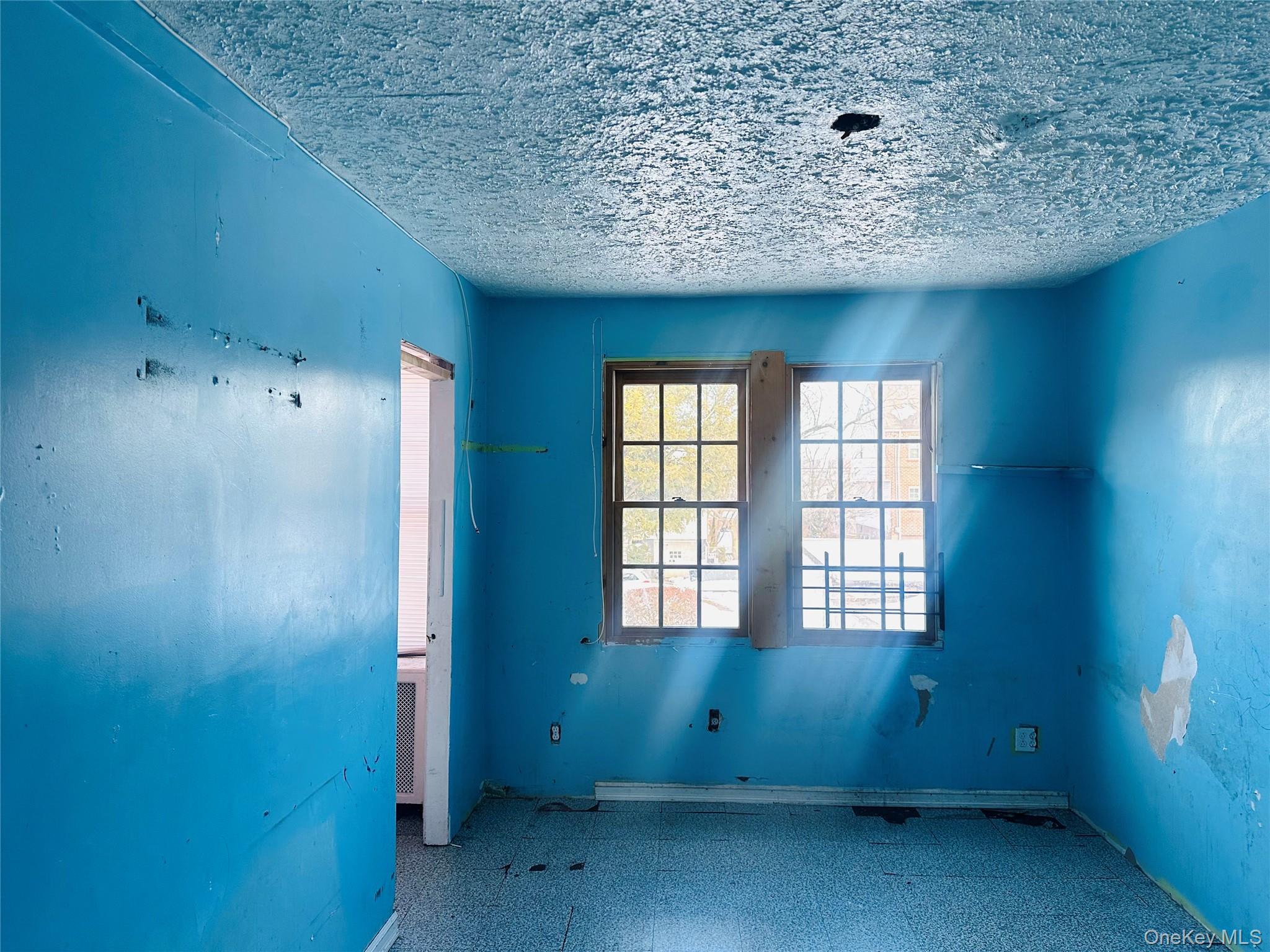 Single Family Yates Bronx, NY 10469, MLS-899632-3