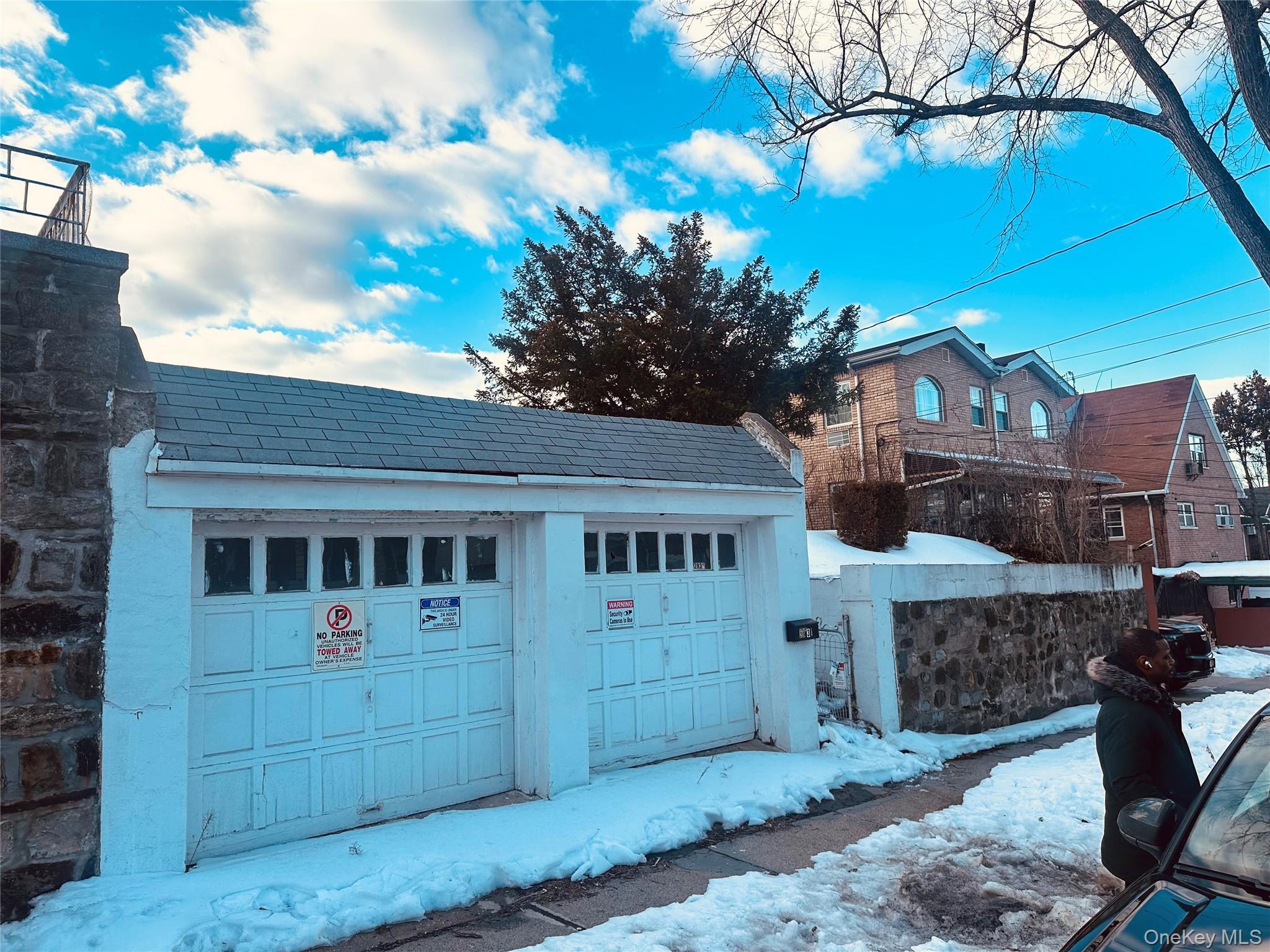 Single Family Yates Bronx, NY 10469, MLS-899632-9