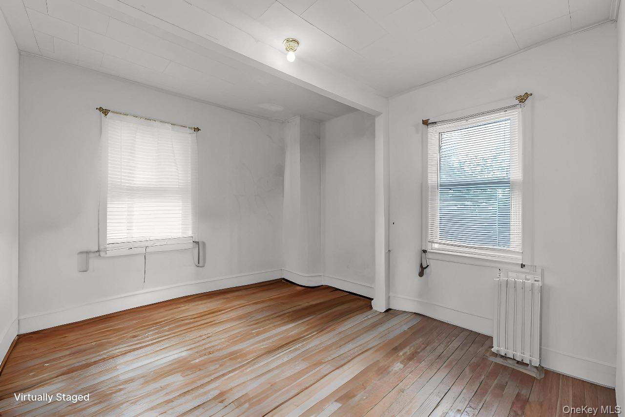 Single Family 1  Nassau County, NY 11040, MLS-899662-10