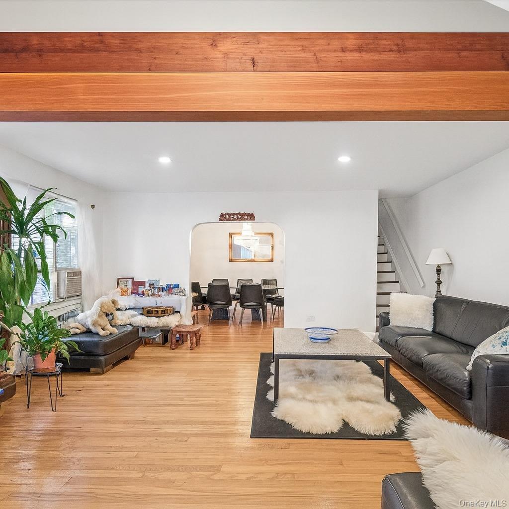 Single Family 1  Nassau County, NY 11040, MLS-899662-4