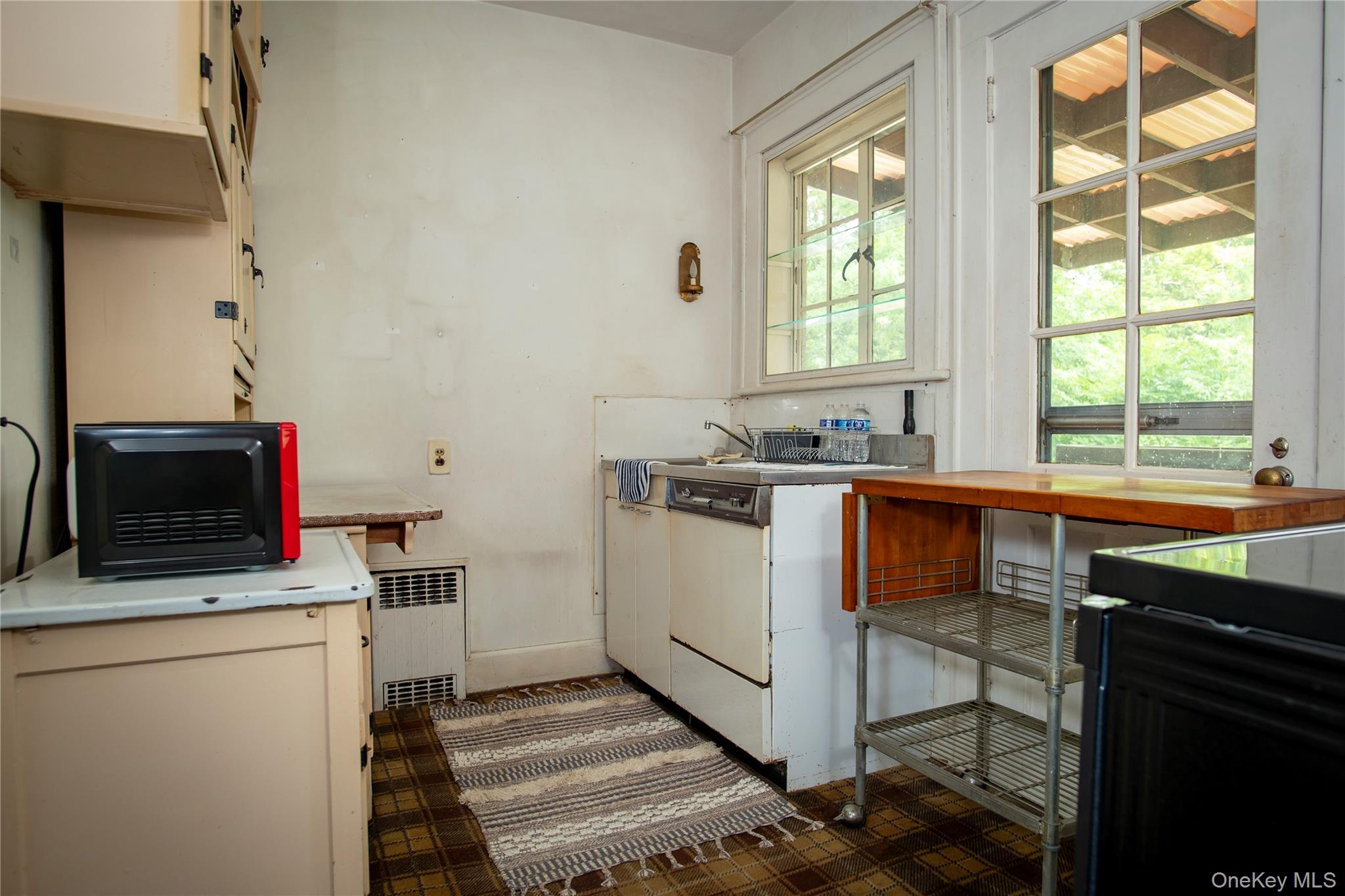 Single Family Balmville Orange County, NY 12550, MLS-899691-11