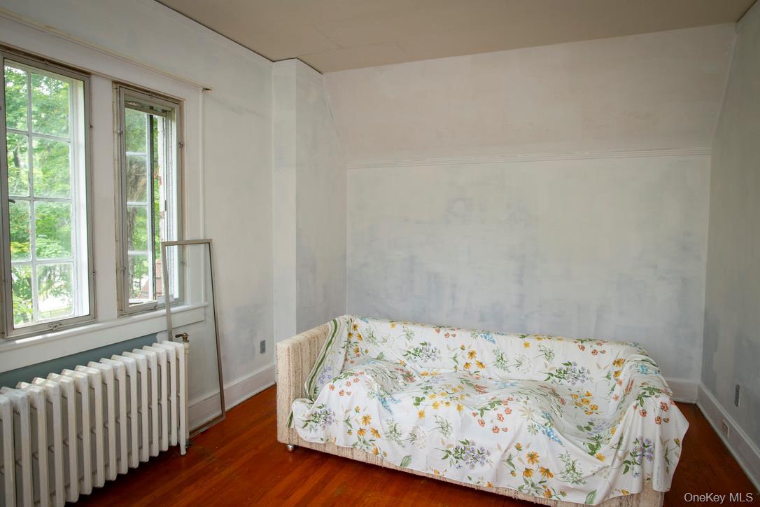 Single Family Balmville Orange County, NY 12550, MLS-899691-24